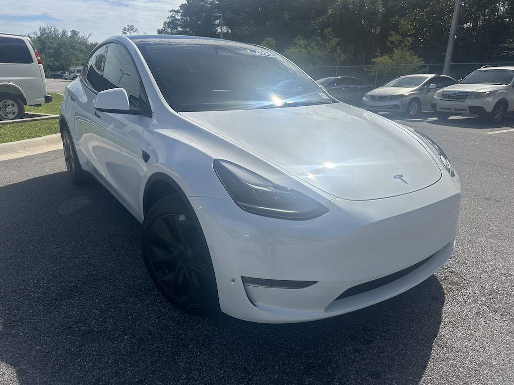 Used 2025 Tesla Model Y Long Range SUV