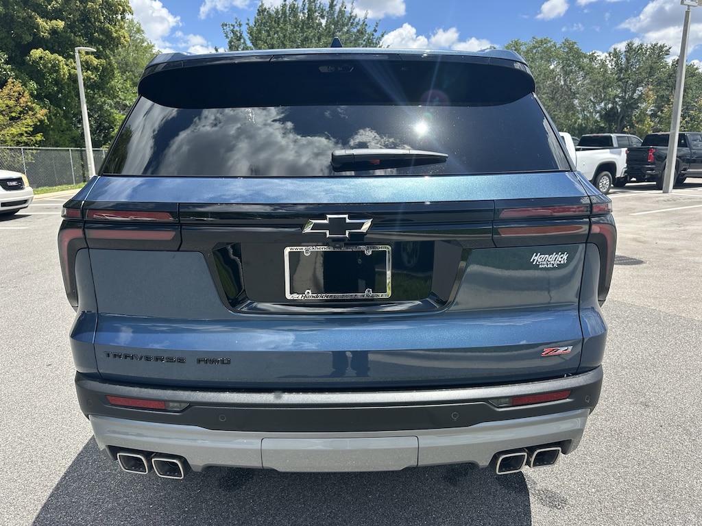 Used 2026 Chevrolet Traverse AWD Z71 SUV