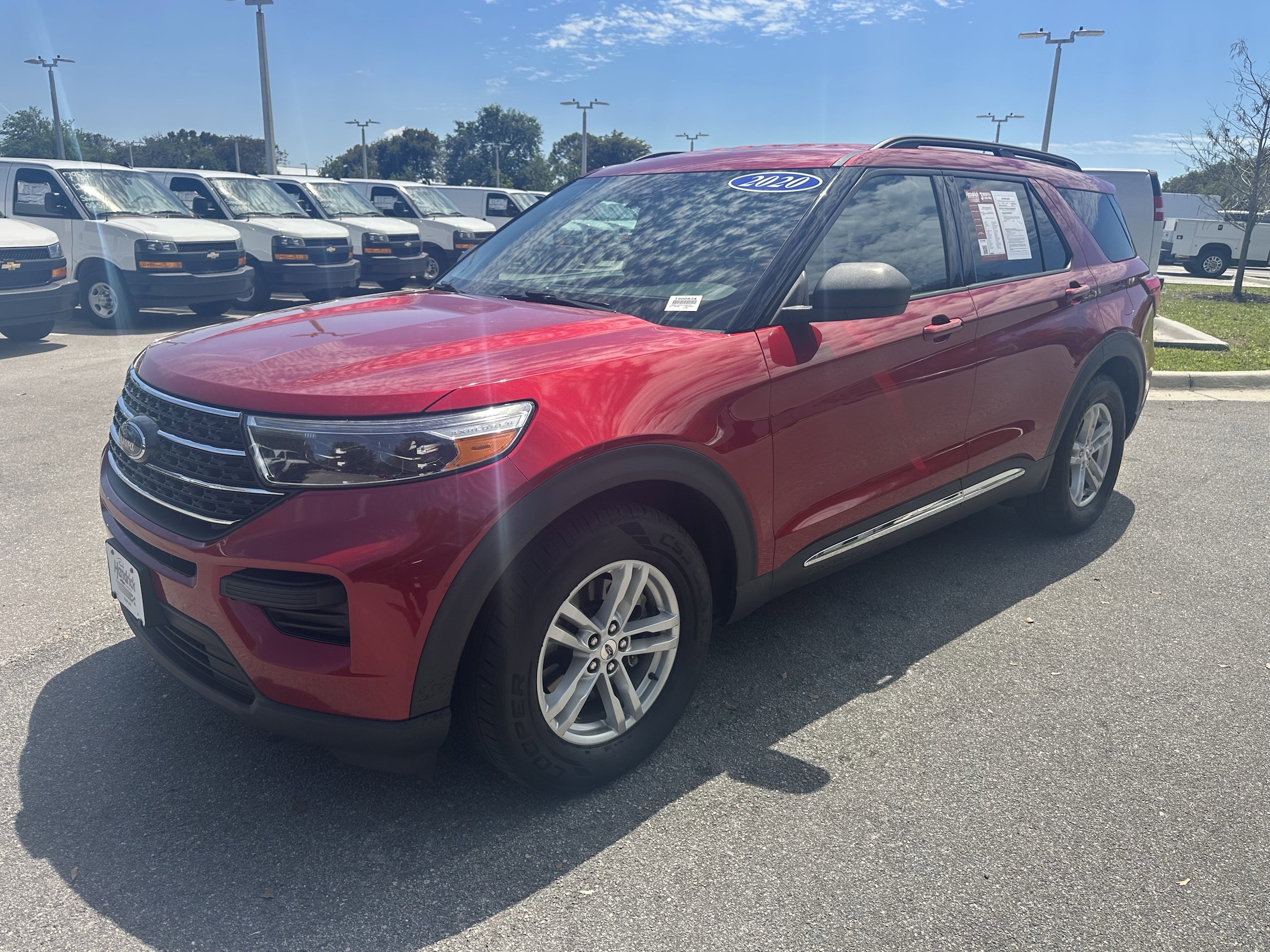 2020 Ford Explorer XLT photo 4
