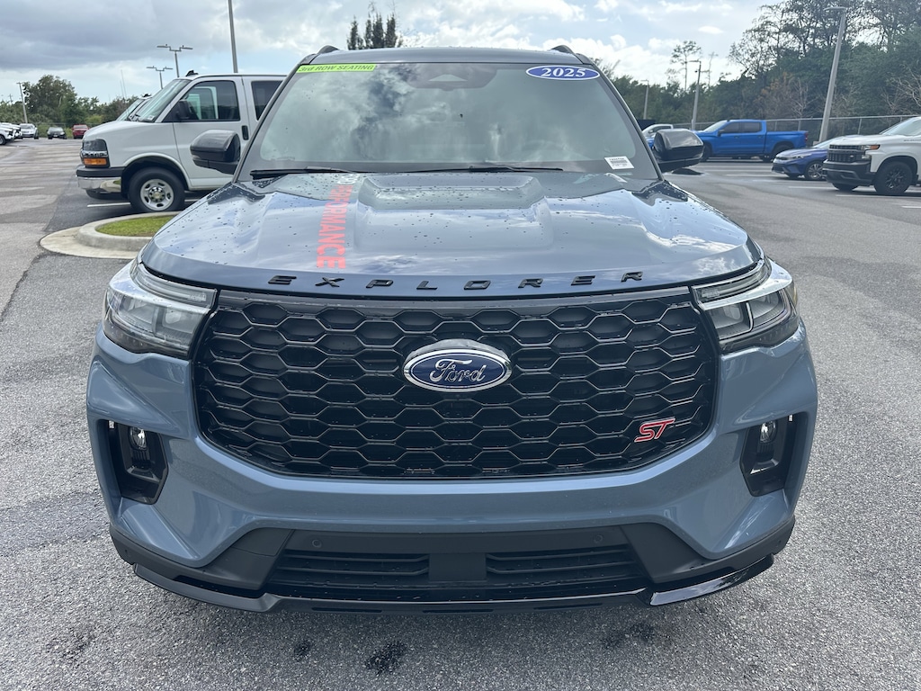 Used 2025 Ford Explorer ST SUV