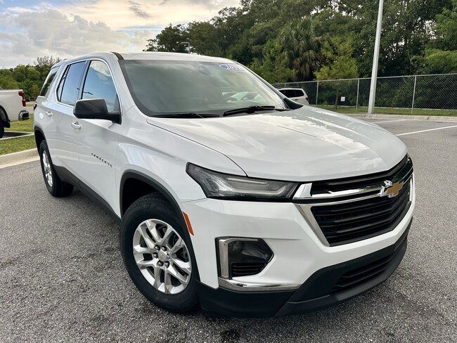2023 Chevrolet Traverse LS SUV
