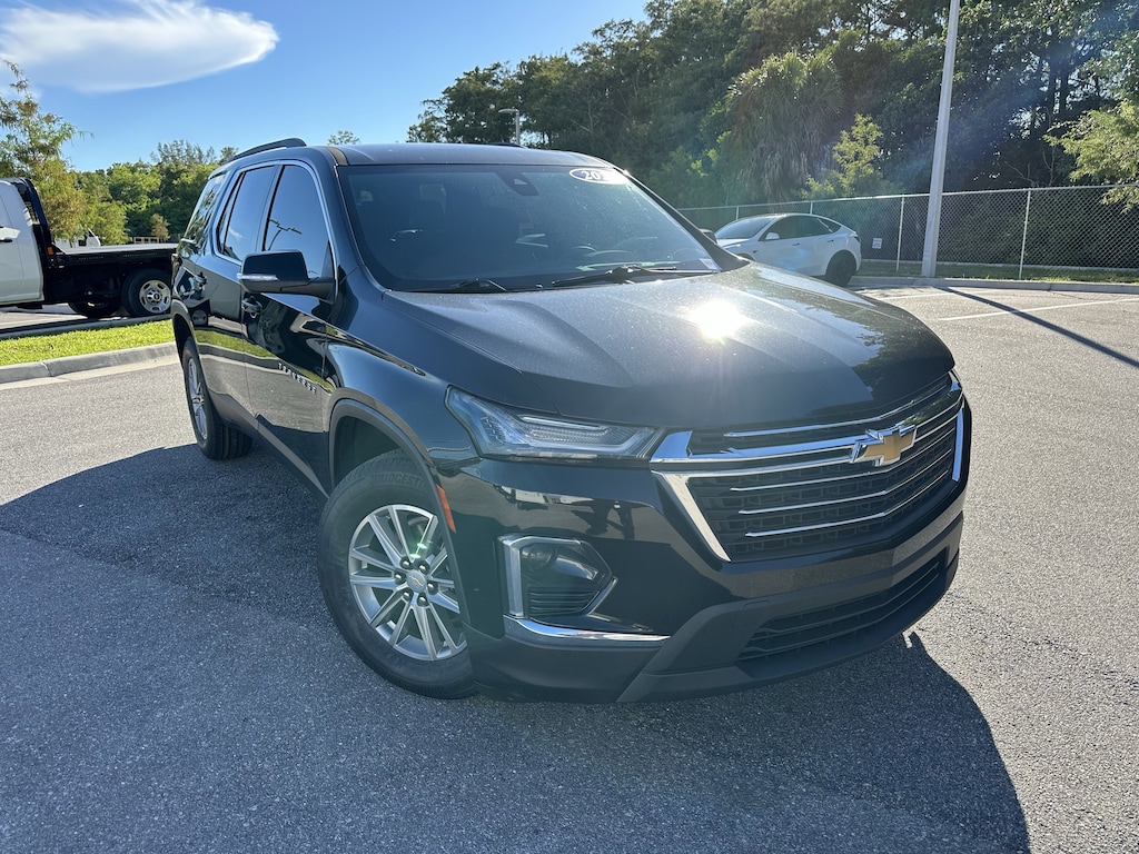 Used 2022 Chevrolet Traverse LT Leather SUV
