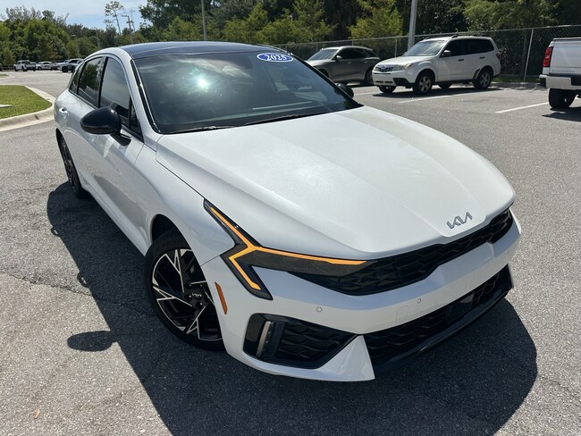 2025 Kia K5 GT-Line Sedan