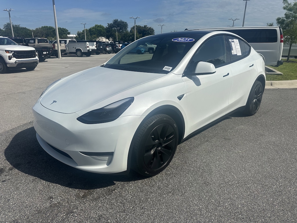 Used 2025 Tesla Model Y Long Range SUV
