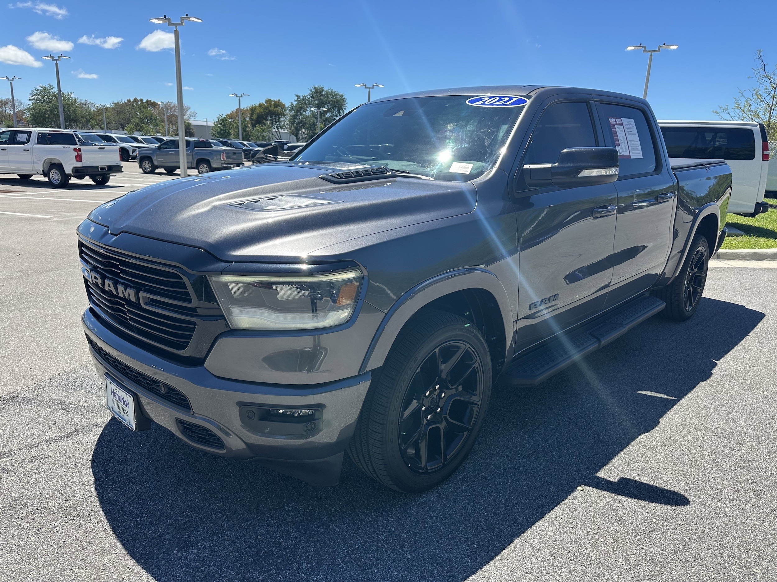 2021 Ram 1500 Laramie photo 4
