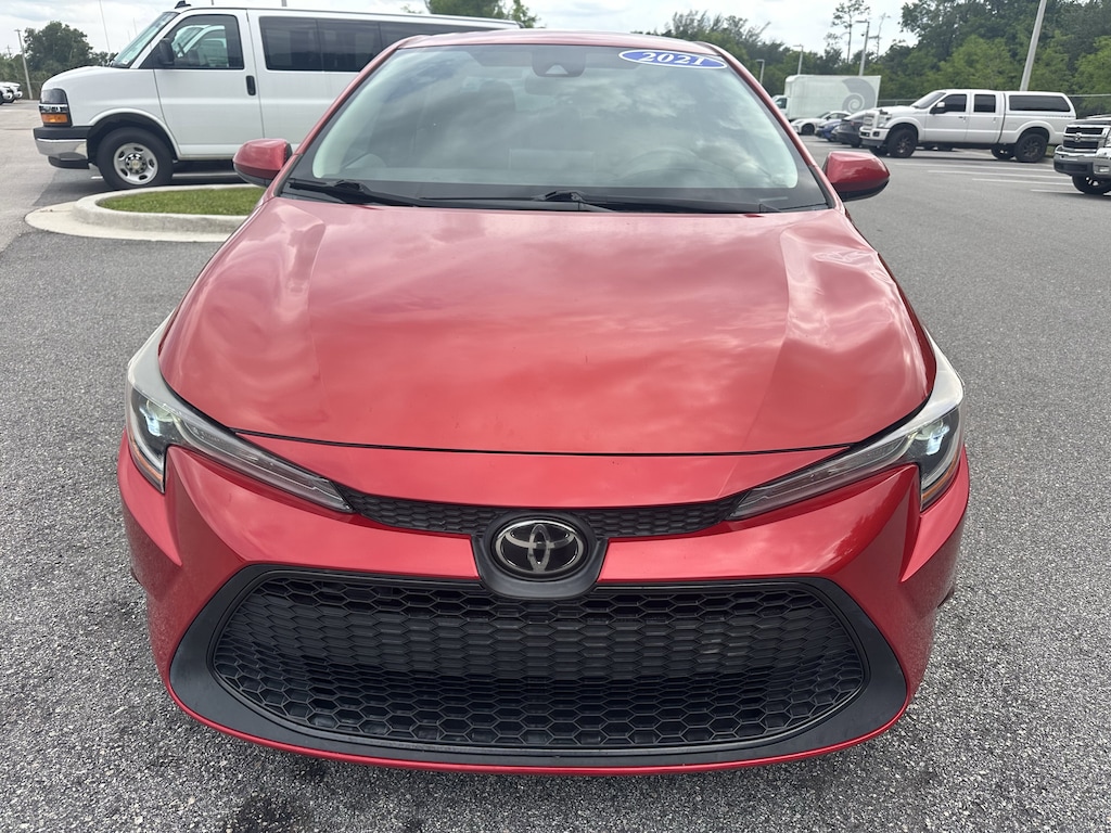 Used 2021 Toyota Corolla LE Sedan