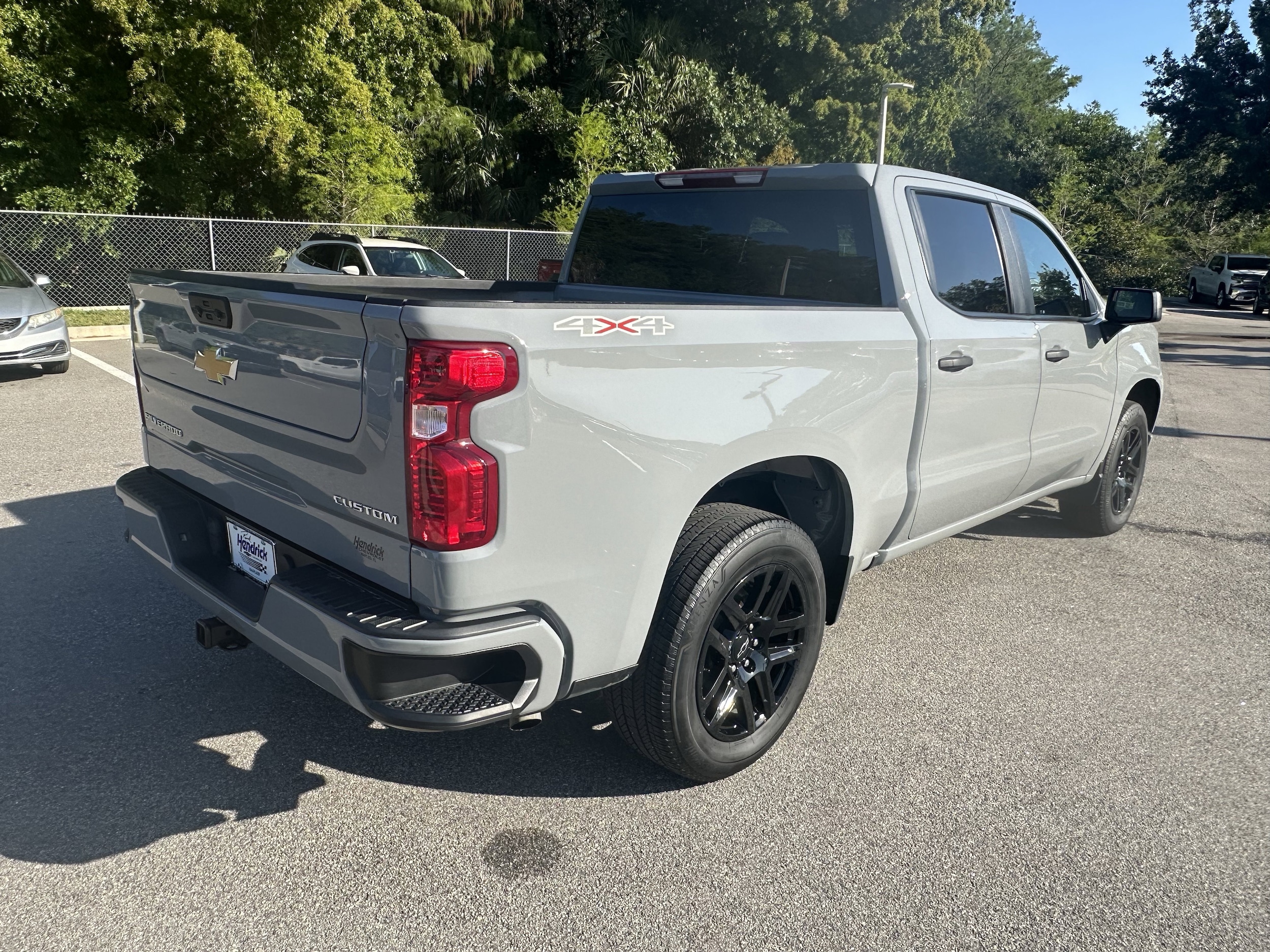 2024 Chevrolet Silverado 1500 Custom photo 3