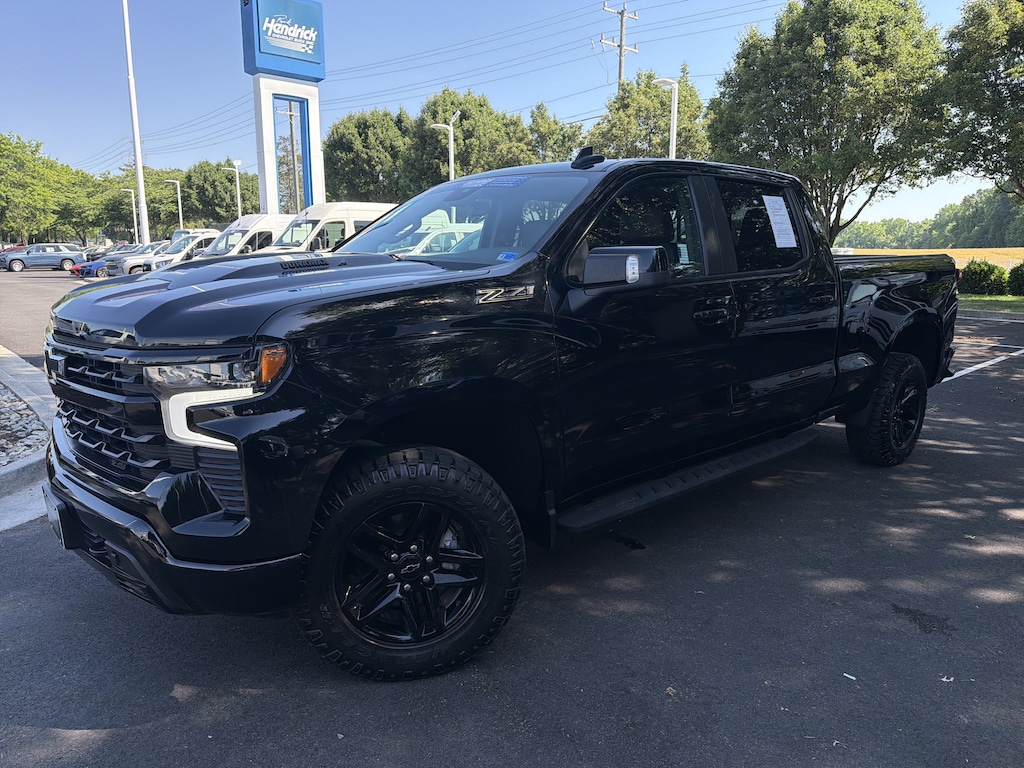 Used 2022 Chevrolet Silverado 1500 LT Trail Boss Pickup