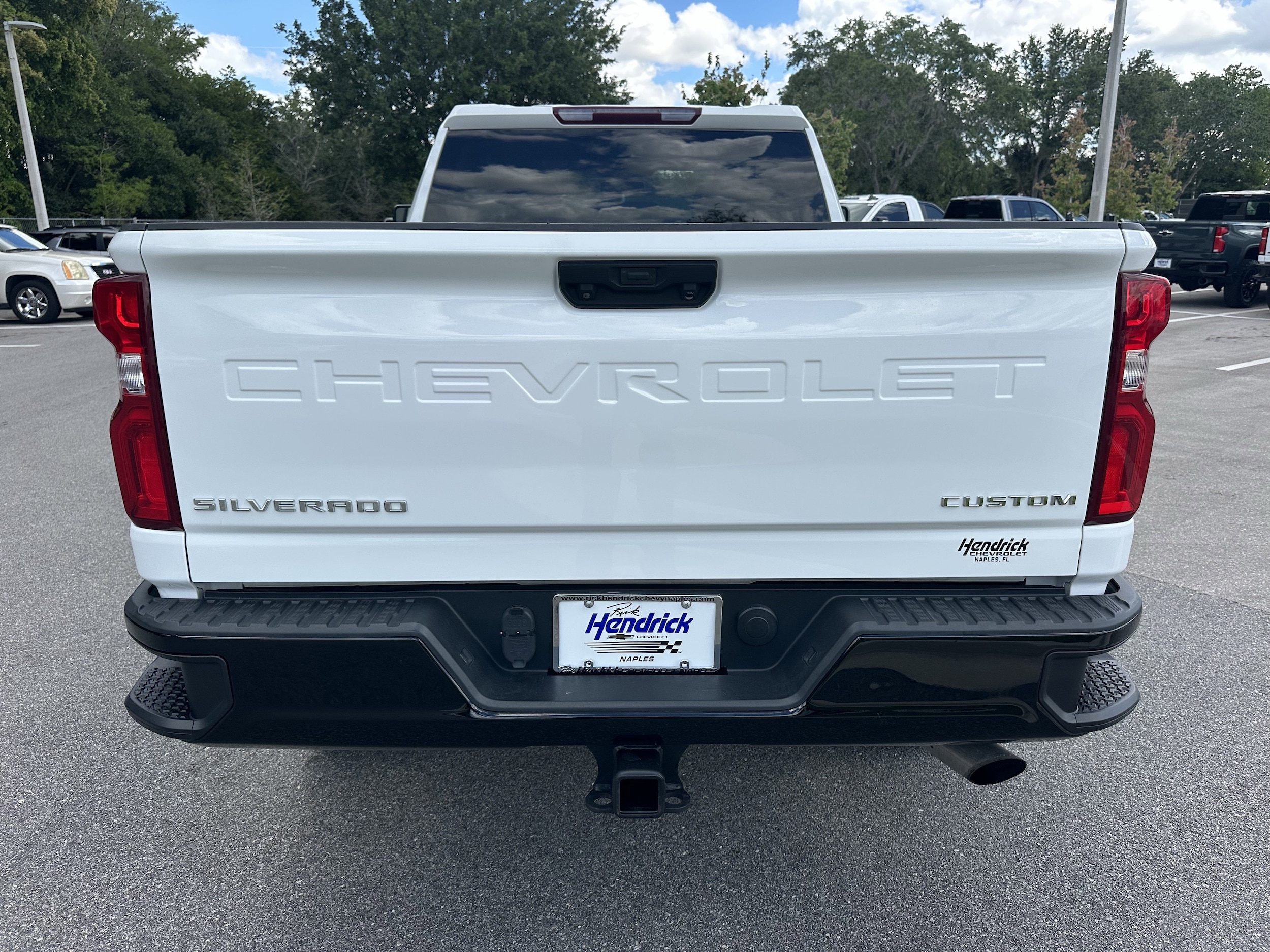 2021 Chevrolet Silverado 2500HD Custom photo 6