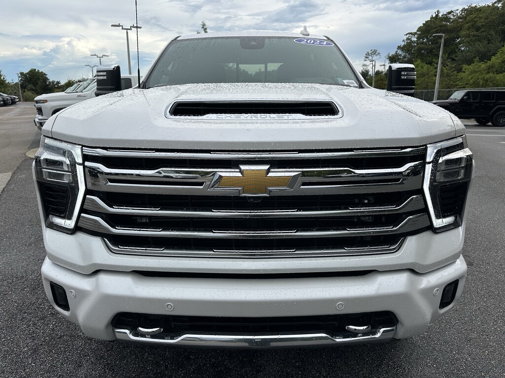 Used 2024 Chevrolet Silverado 2500HD High Country Pickup