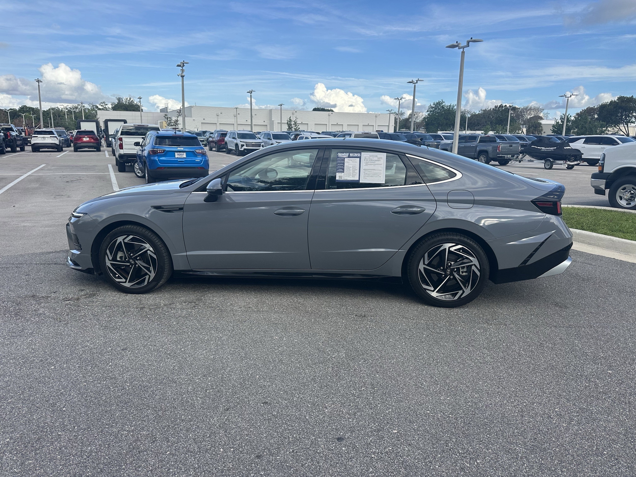 2024 Hyundai Sonata SEL photo 4