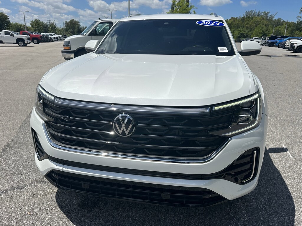 Used 2024 Volkswagen Atlas Cross Sport 2.0T SEL R-Line SUV