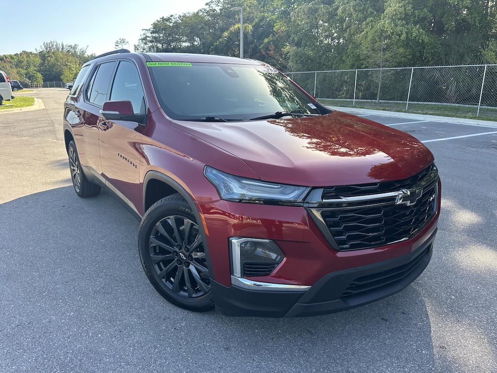 Used 2023 Chevrolet Traverse RS SUV