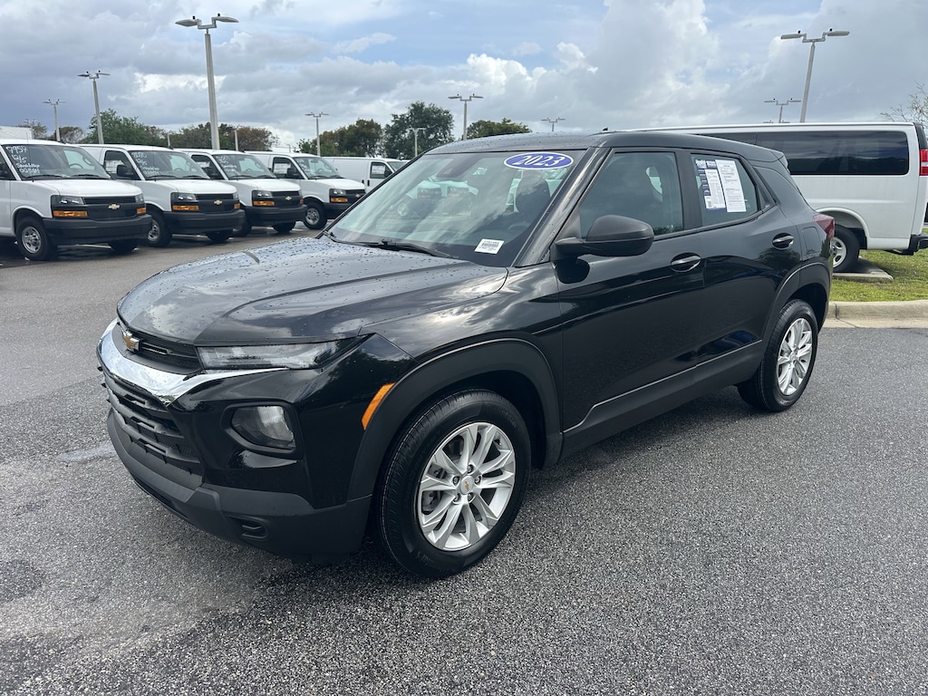 Used 2023 Chevrolet Trailblazer LS SUV