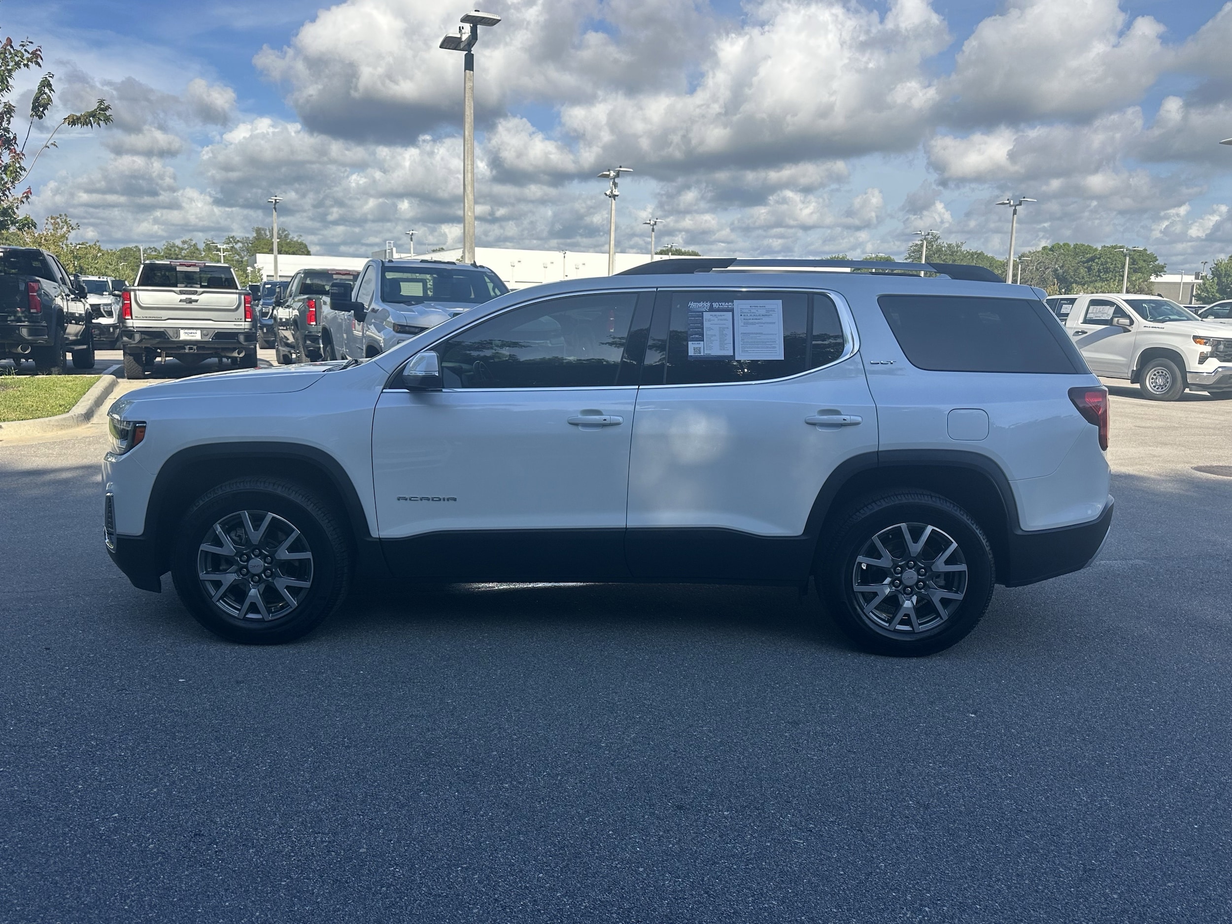 GMC Acadia SLT