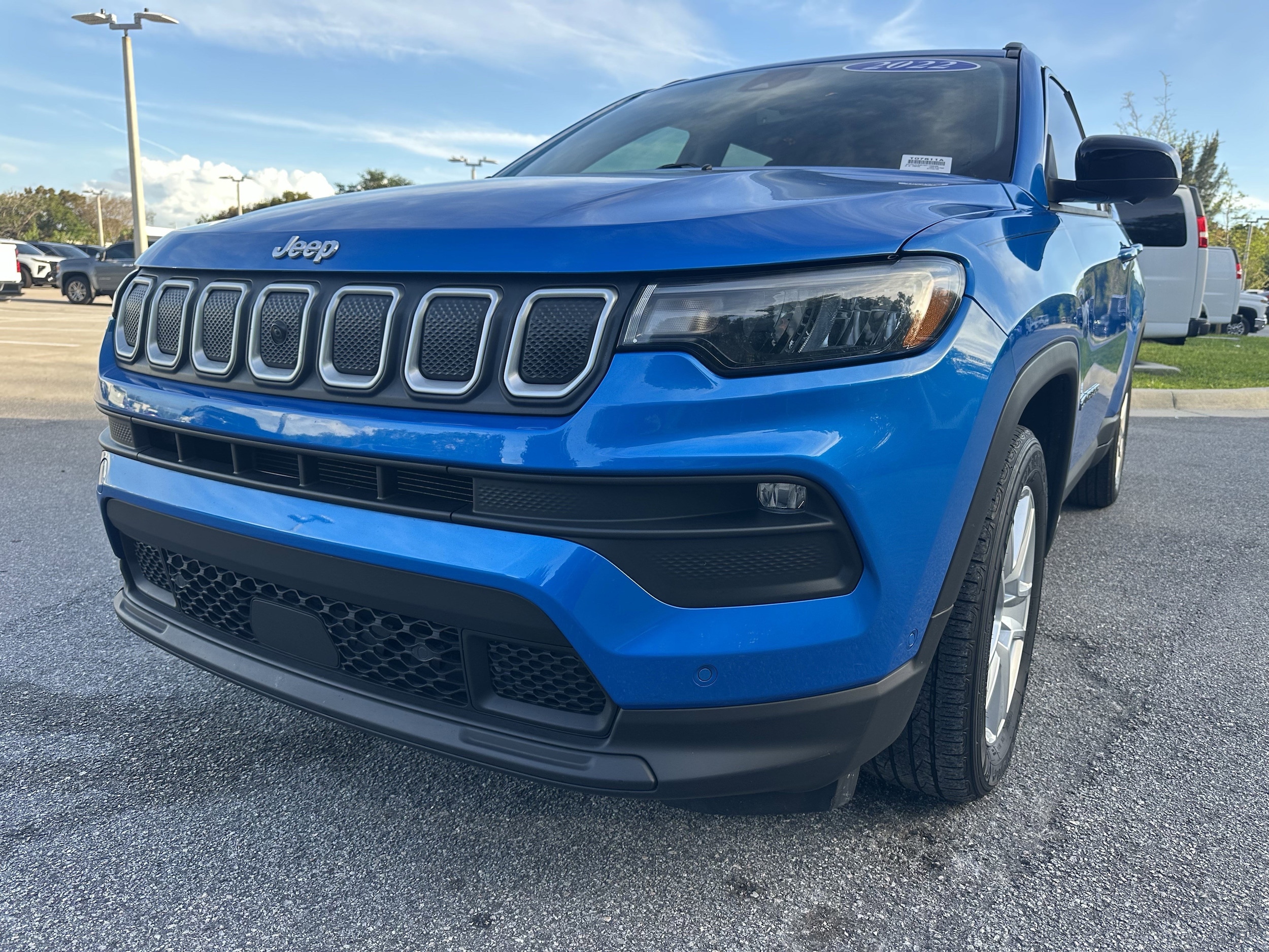2022 Jeep Compass Latitude photo 5