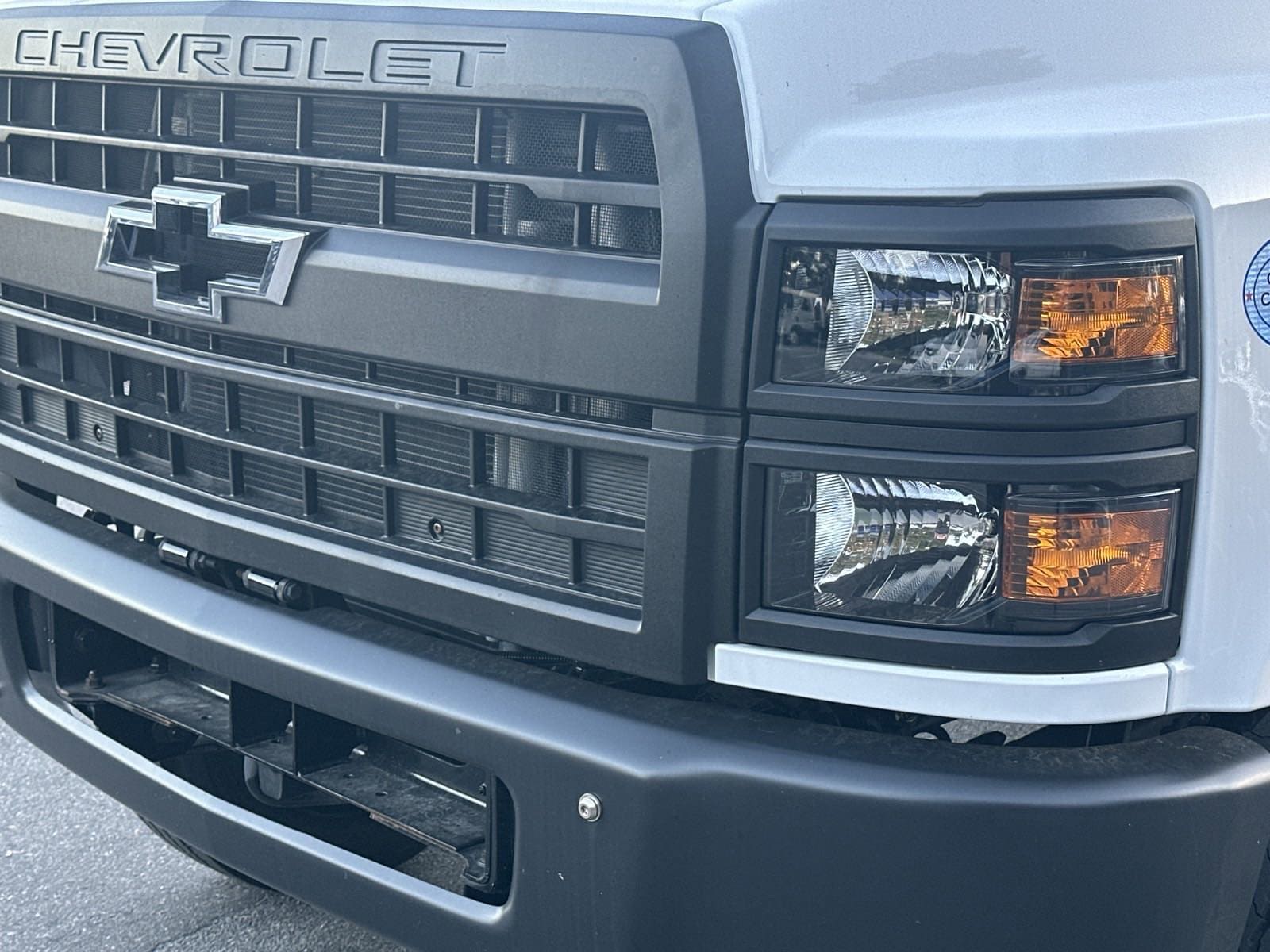 2024 Chevrolet Silverado MD Work Truck photo 4