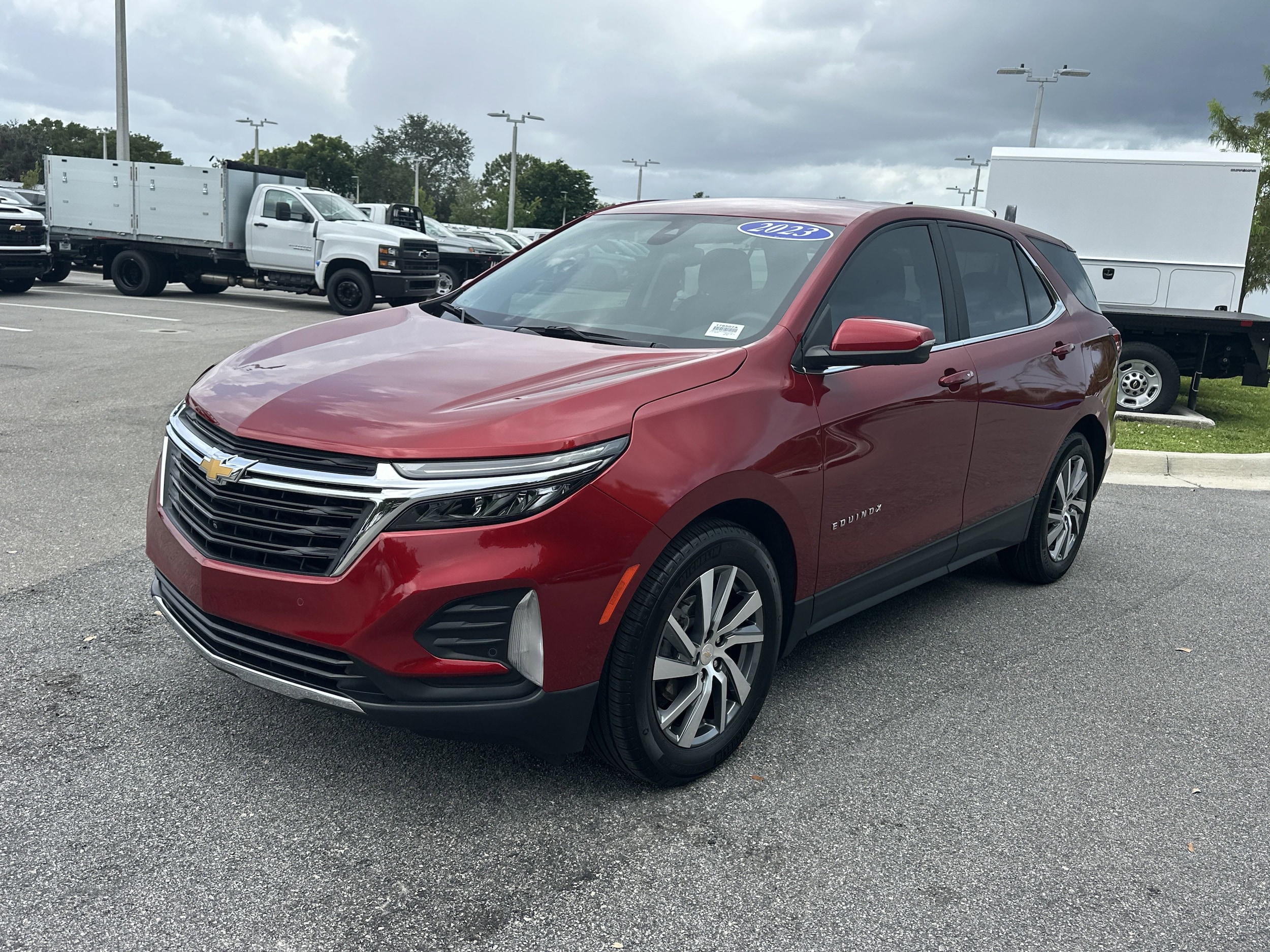 2023 Chevrolet Equinox LT photo 4