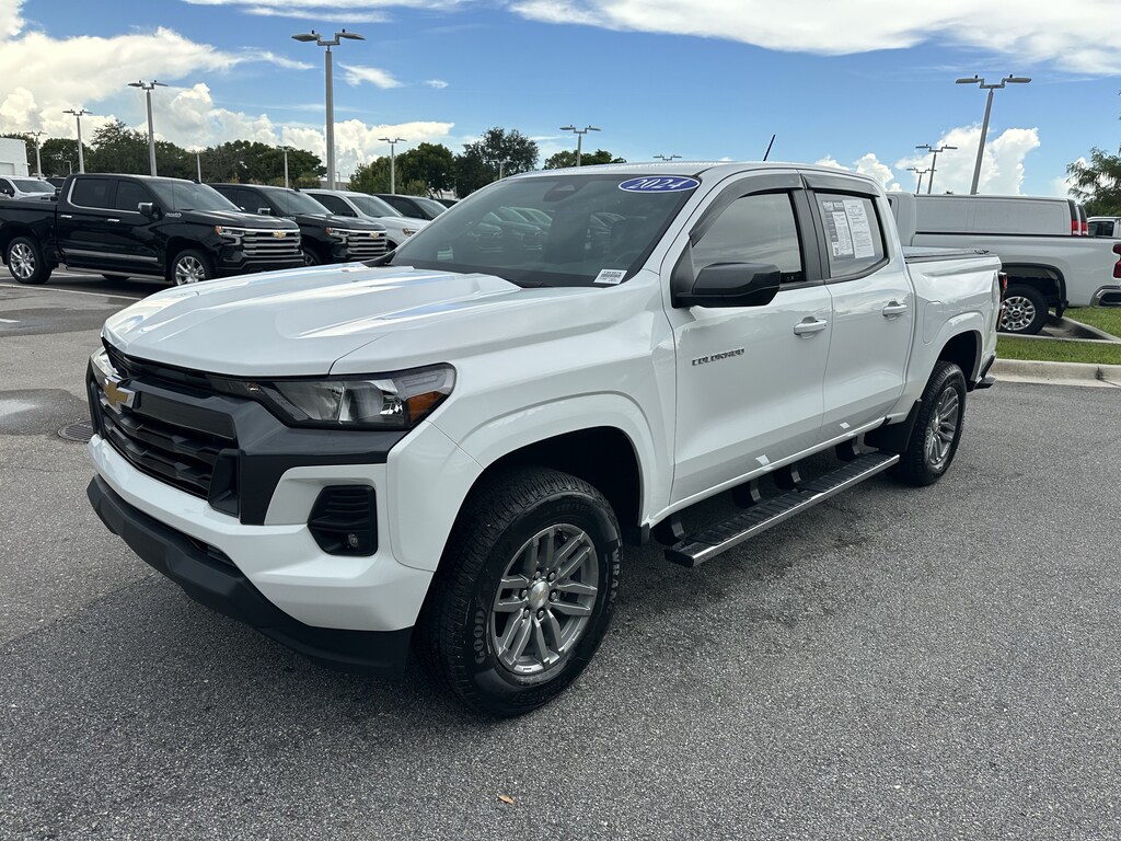 Used 2024 Chevrolet Colorado 2WD LT Pickup
