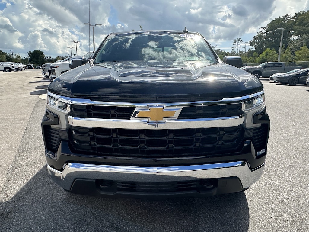 Used 2023 Chevrolet Silverado 1500 LT Pickup
