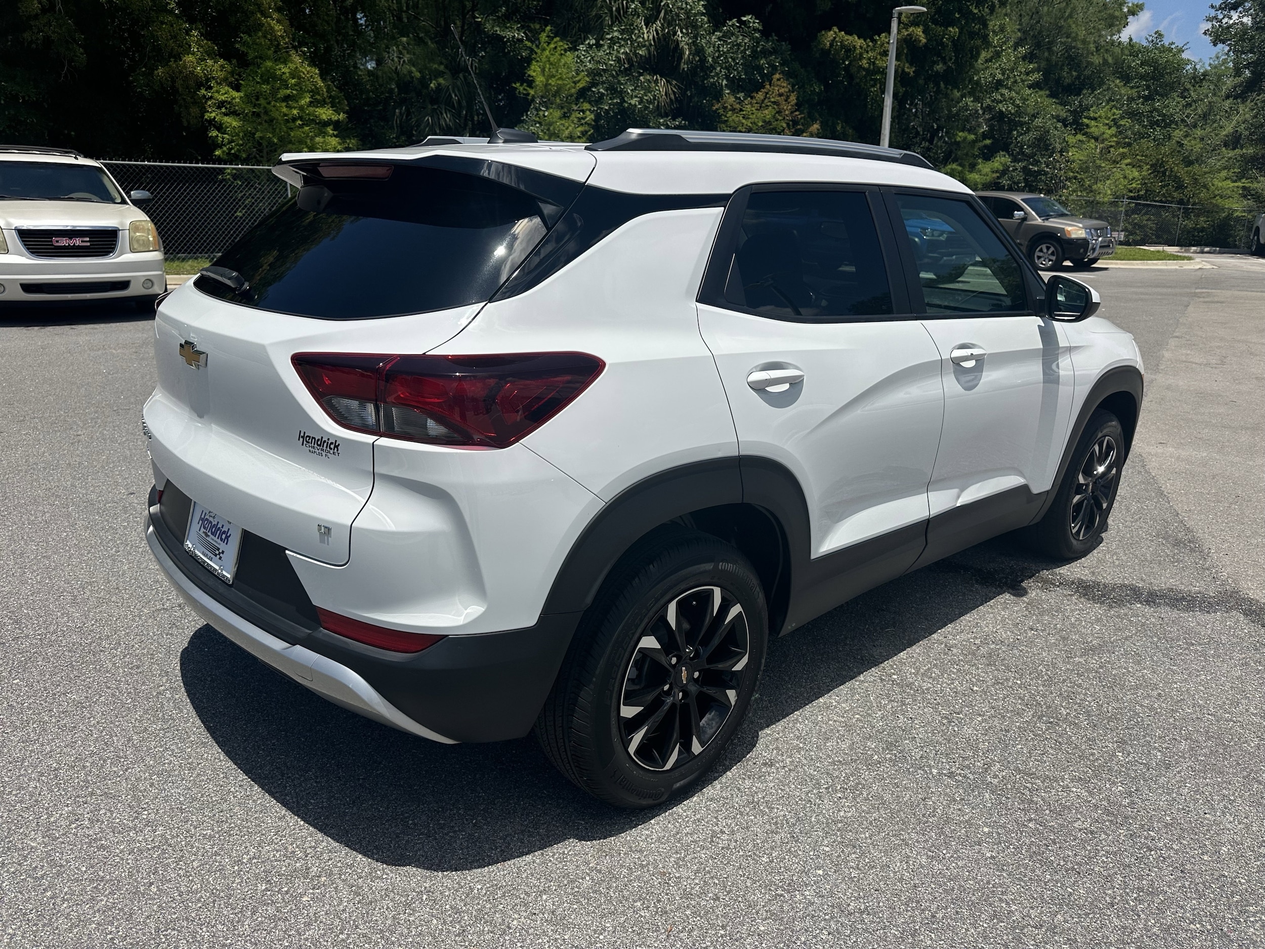 2023 Chevrolet Trailblazer LT photo 3