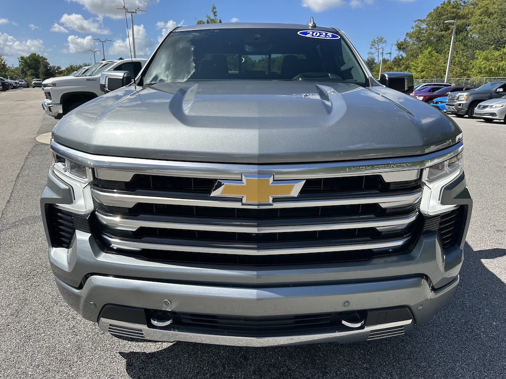 Used 2025 Chevrolet Silverado 1500 High Country Pickup
