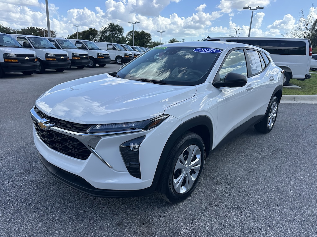 Used 2025 Chevrolet Trax LS SUV