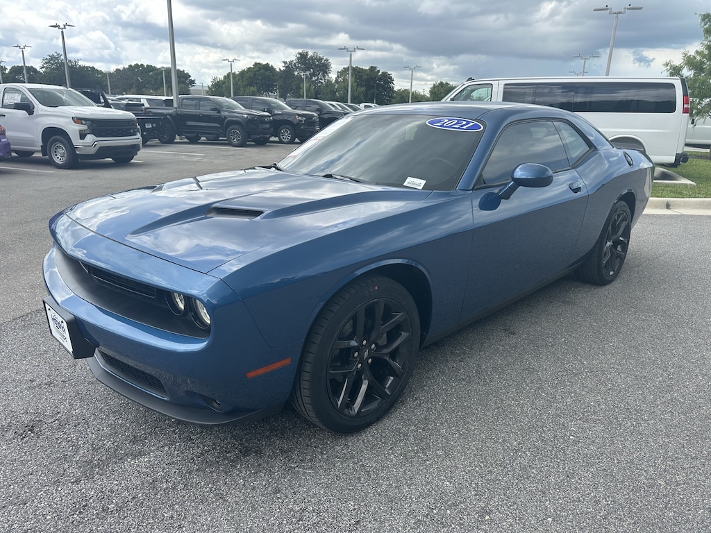 Used 2021 Dodge Challenger SXT Coupe