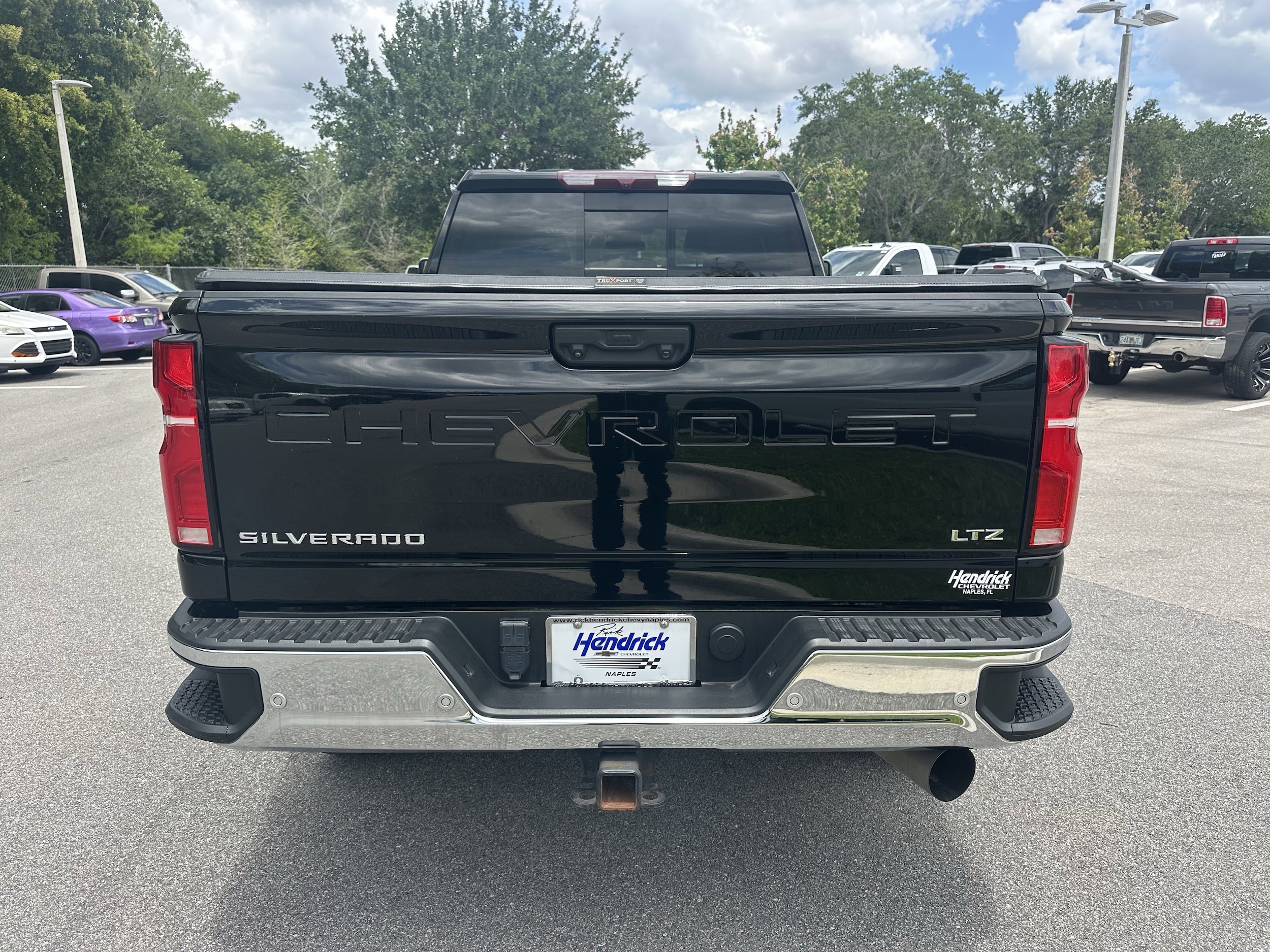 2024 Chevrolet Silverado 2500HD LTZ photo 6