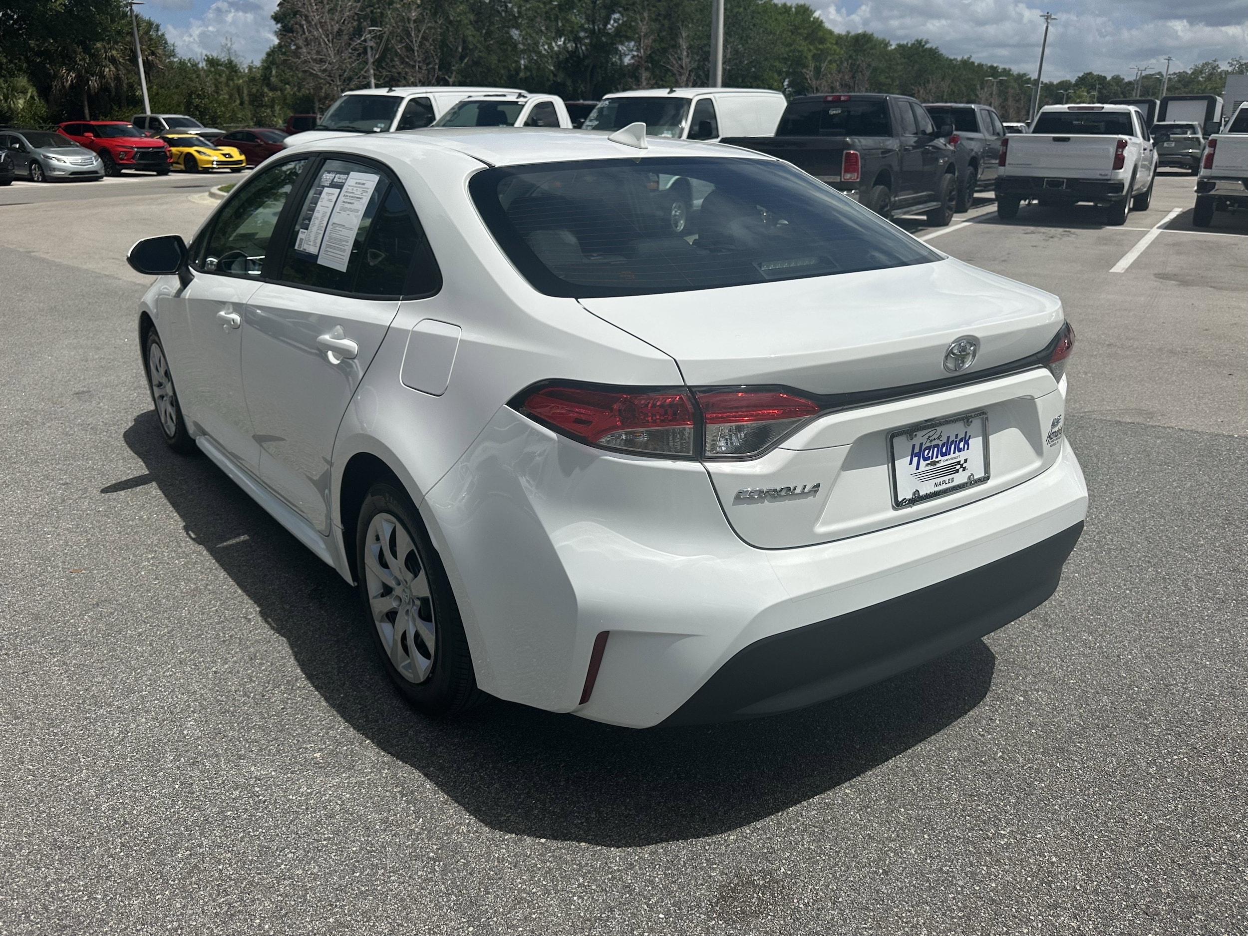 2024 Toyota Corolla LE photo 6