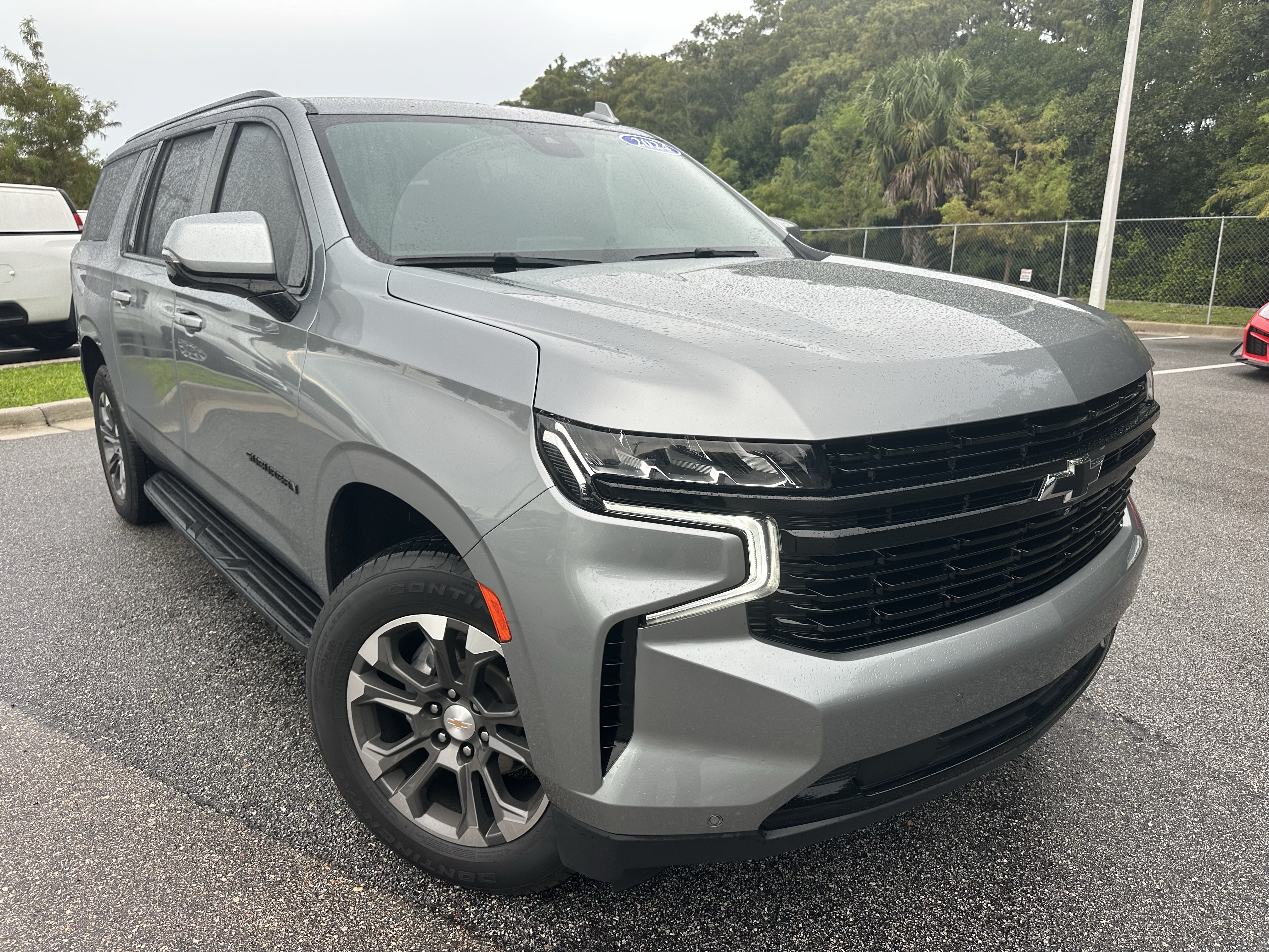 2024 Chevrolet Suburban RST SUV