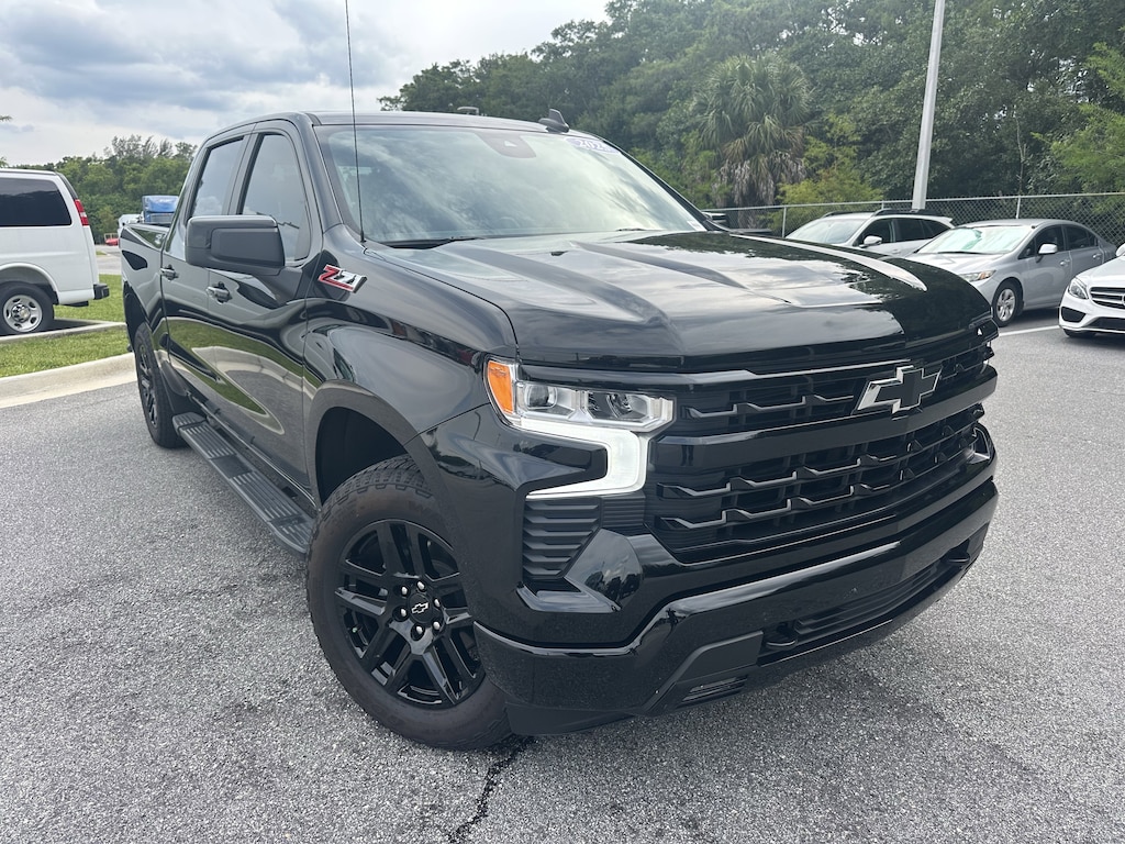 Used 2025 Chevrolet Silverado 1500 RST Pickup