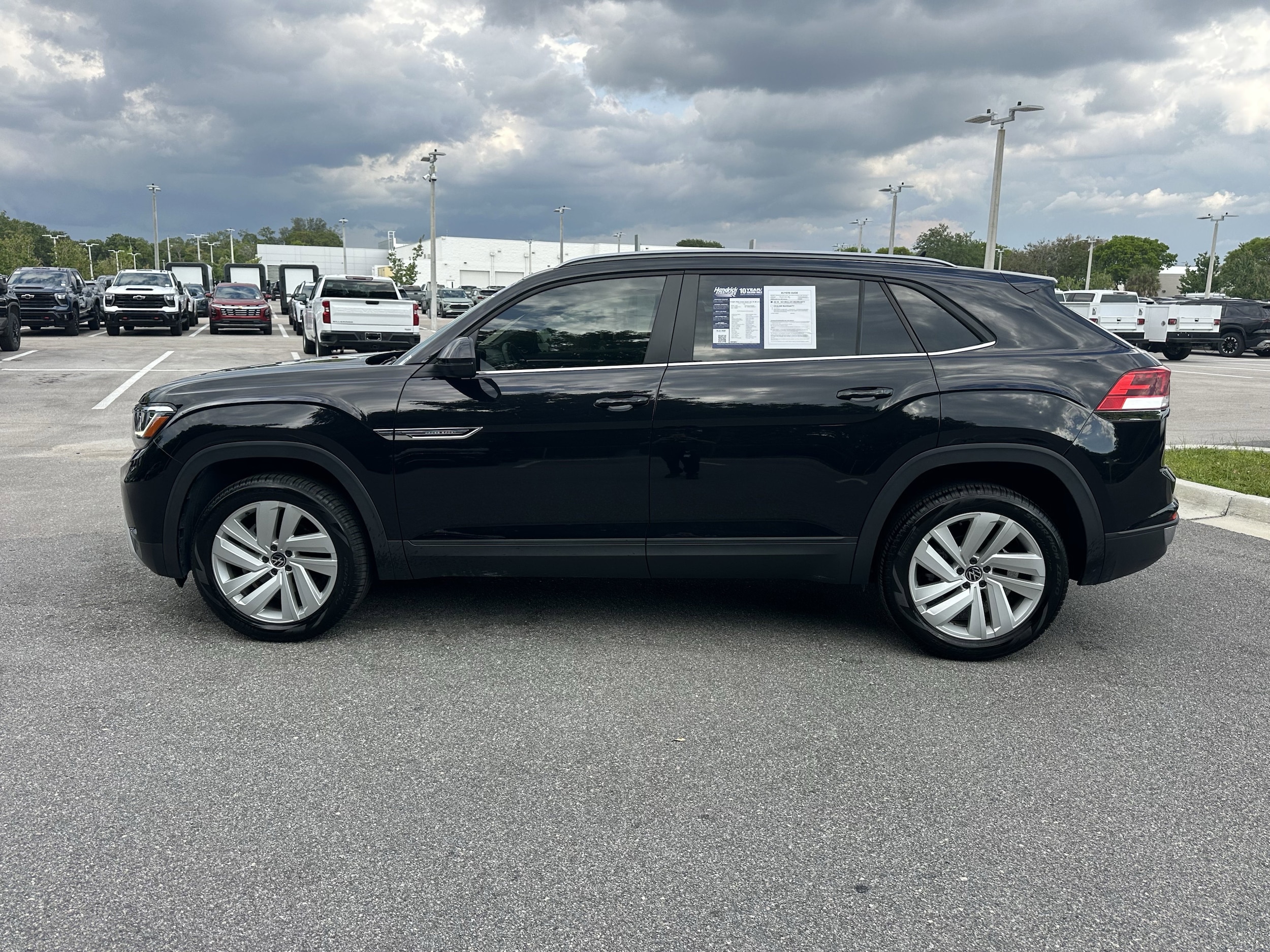 2021 Volkswagen Atlas Cross Sport 3.6L V6 SE w/Technology photo 4