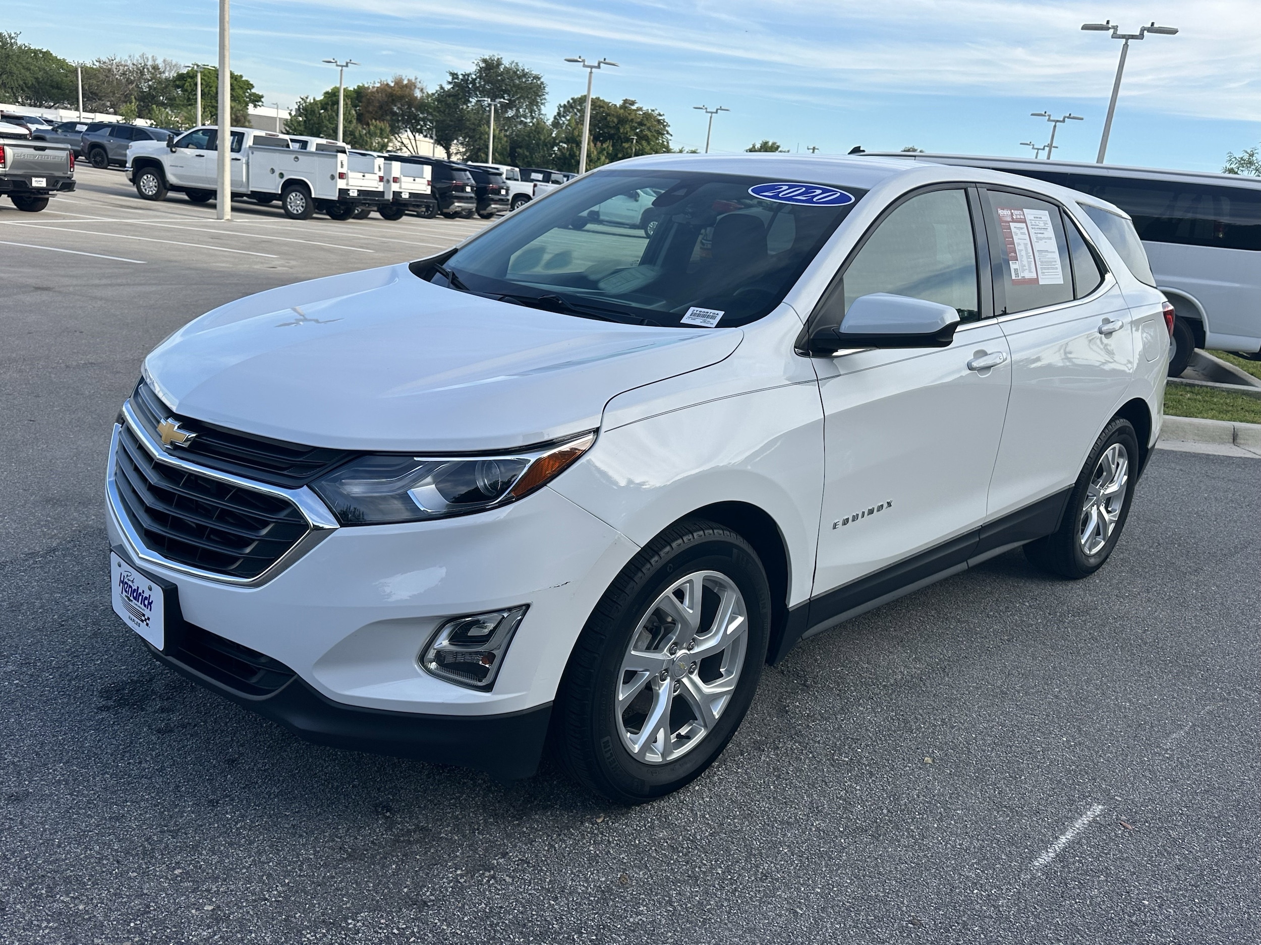 2020 Chevrolet Equinox LT photo 4