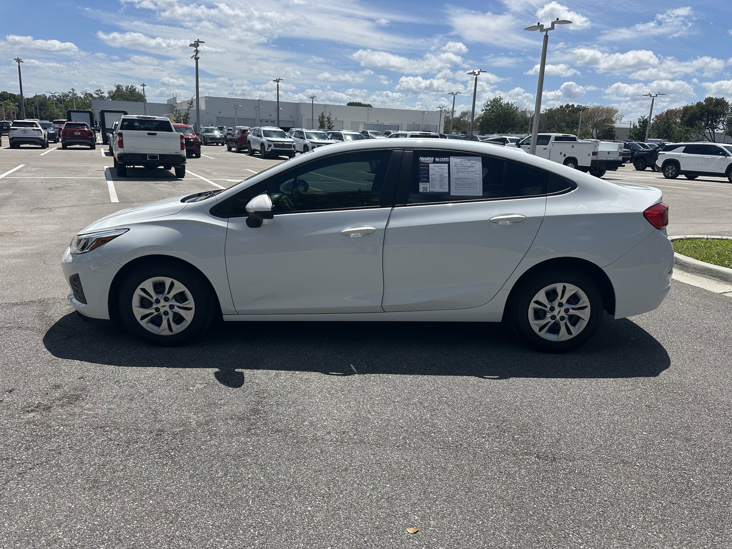 2019 Chevrolet Cruze LS photo 5