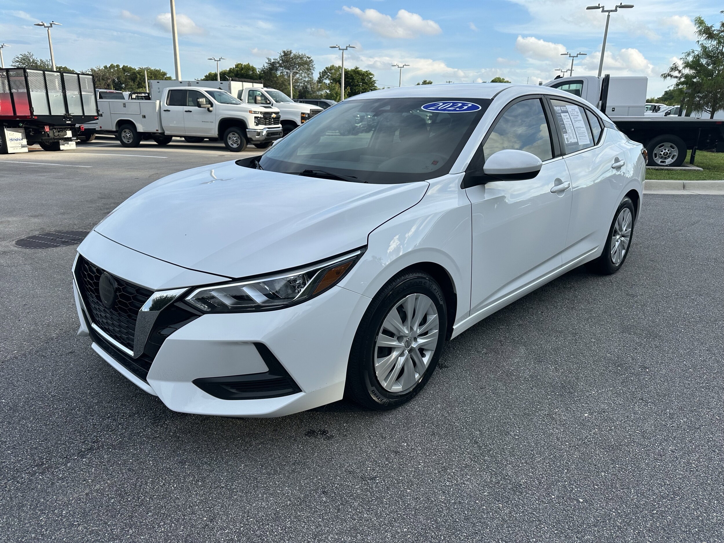 2023 Nissan Sentra S photo 3