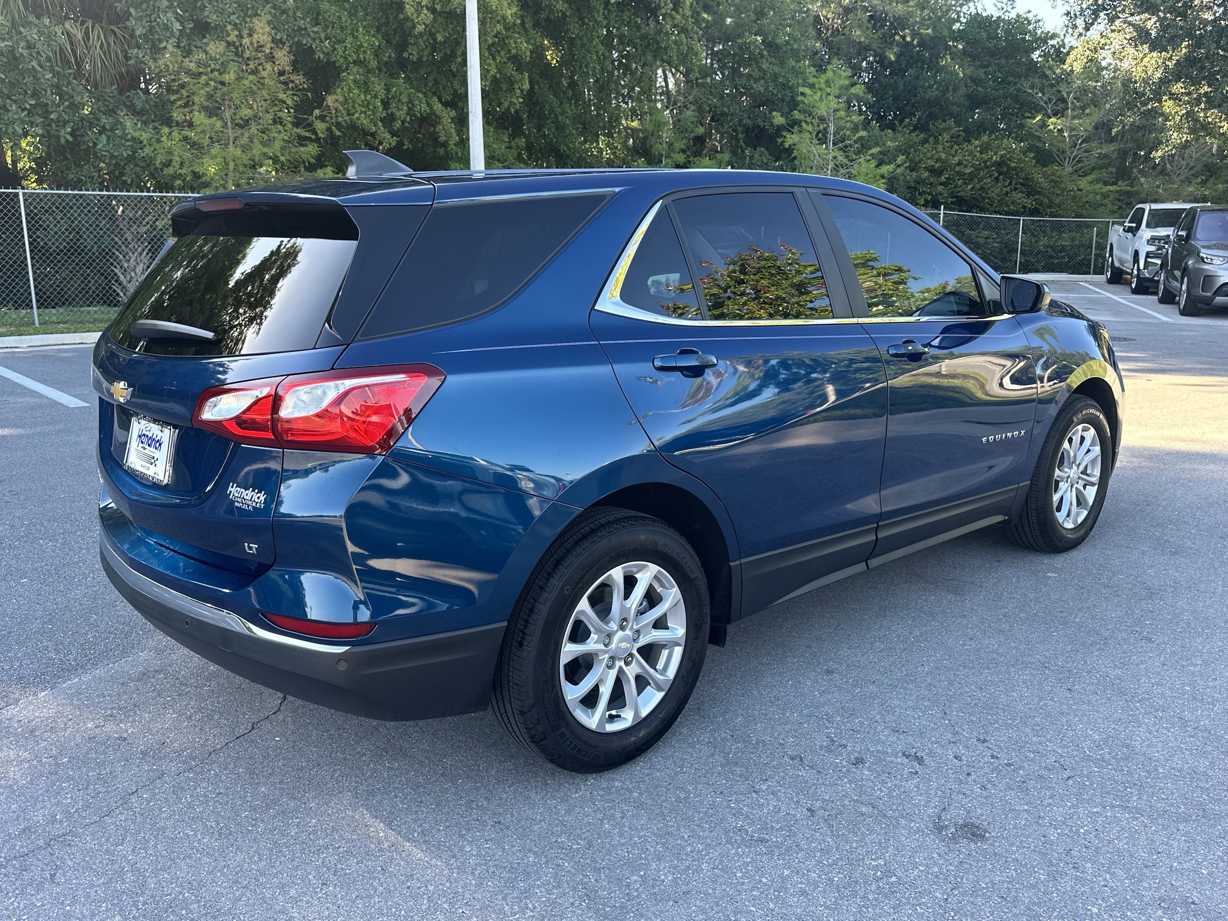 2021 Chevrolet Equinox LT photo 3