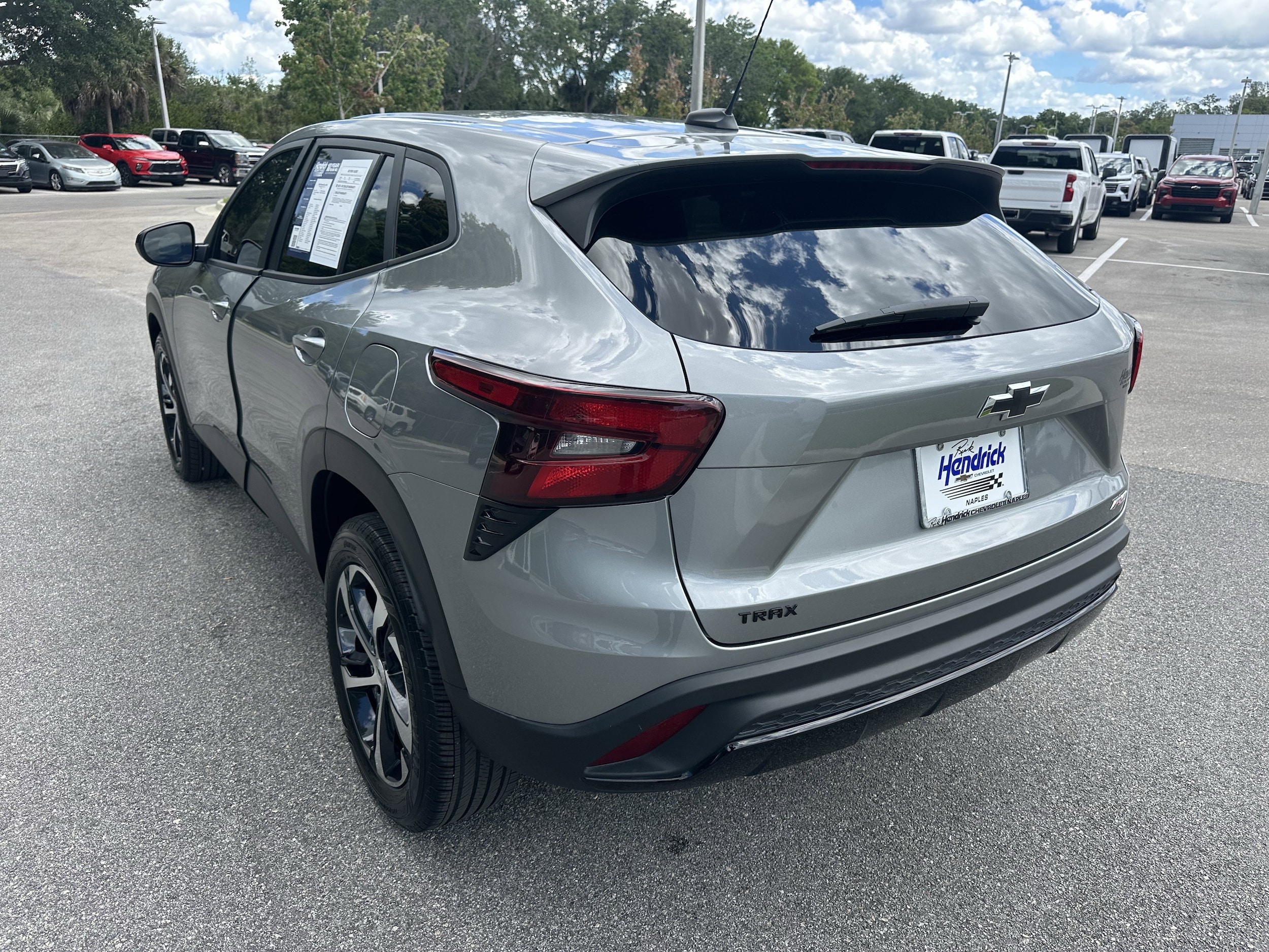 2024 Chevrolet Trax 1RS photo 6