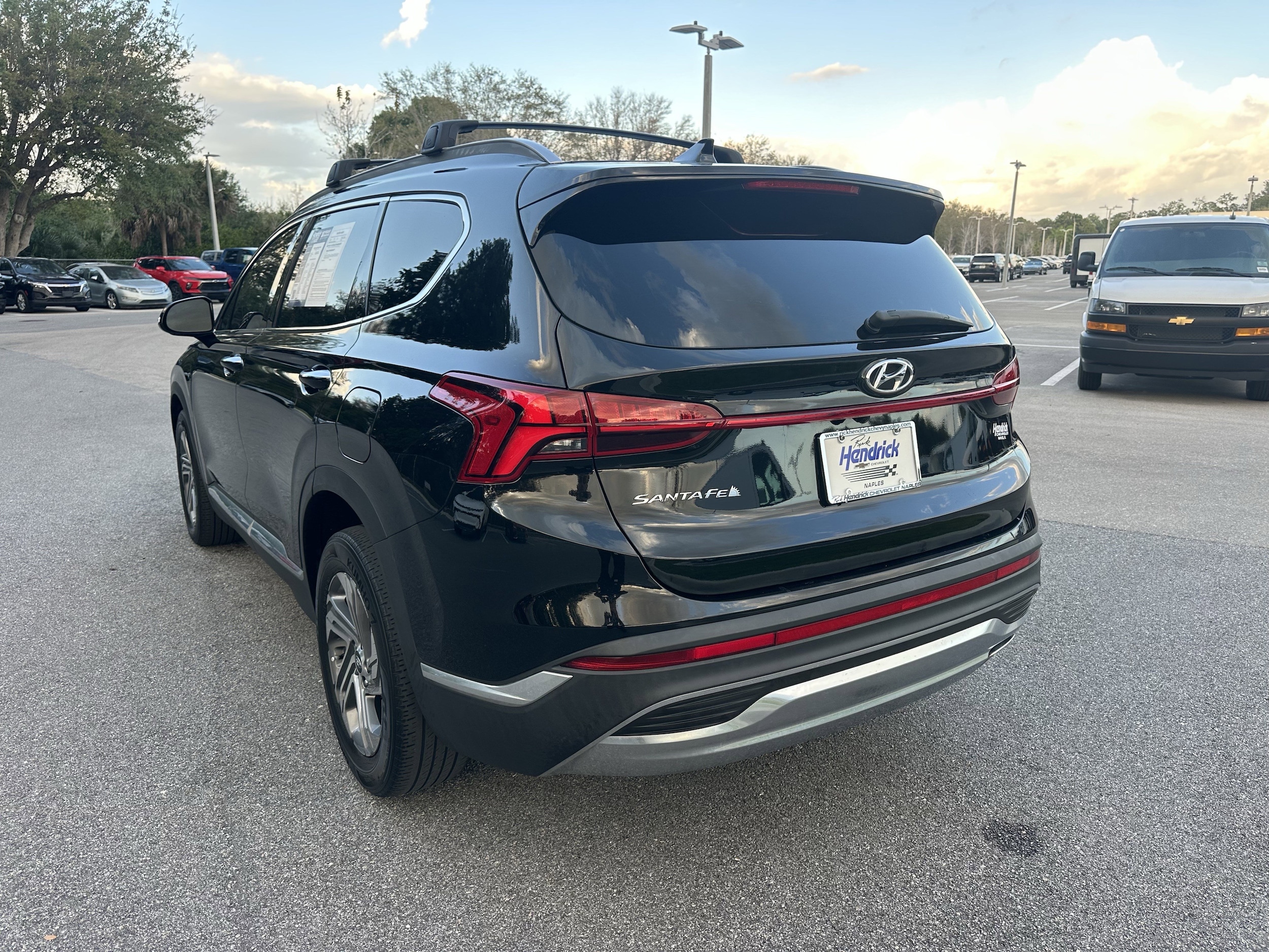 2022 Hyundai Santa Fe SEL photo 6