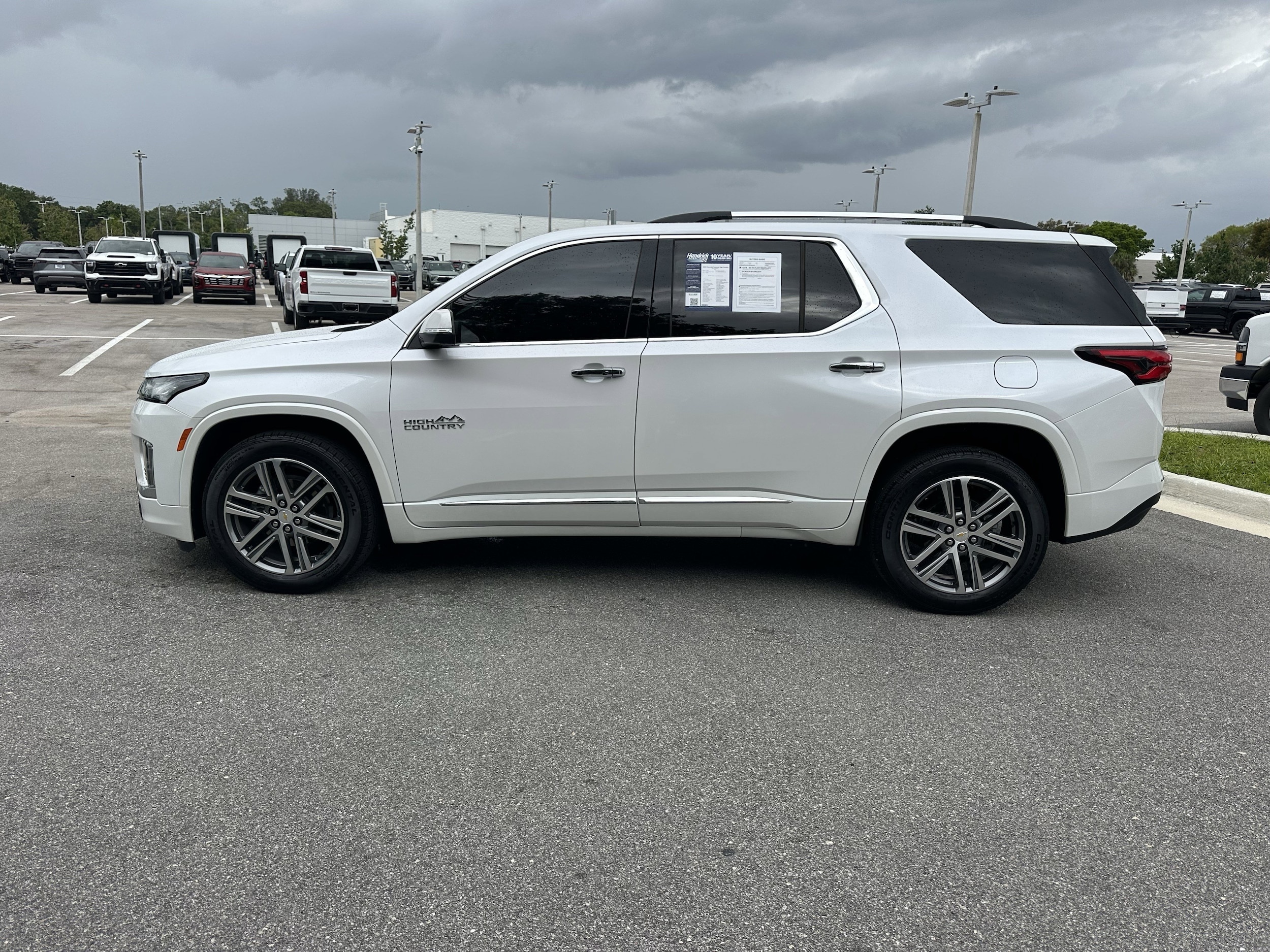 2023 Chevrolet Traverse High Country photo 4
