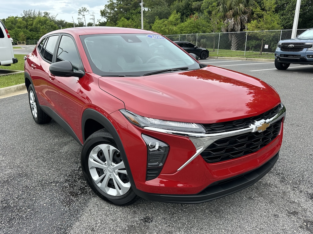 Used 2026 Chevrolet Trax LS SUV