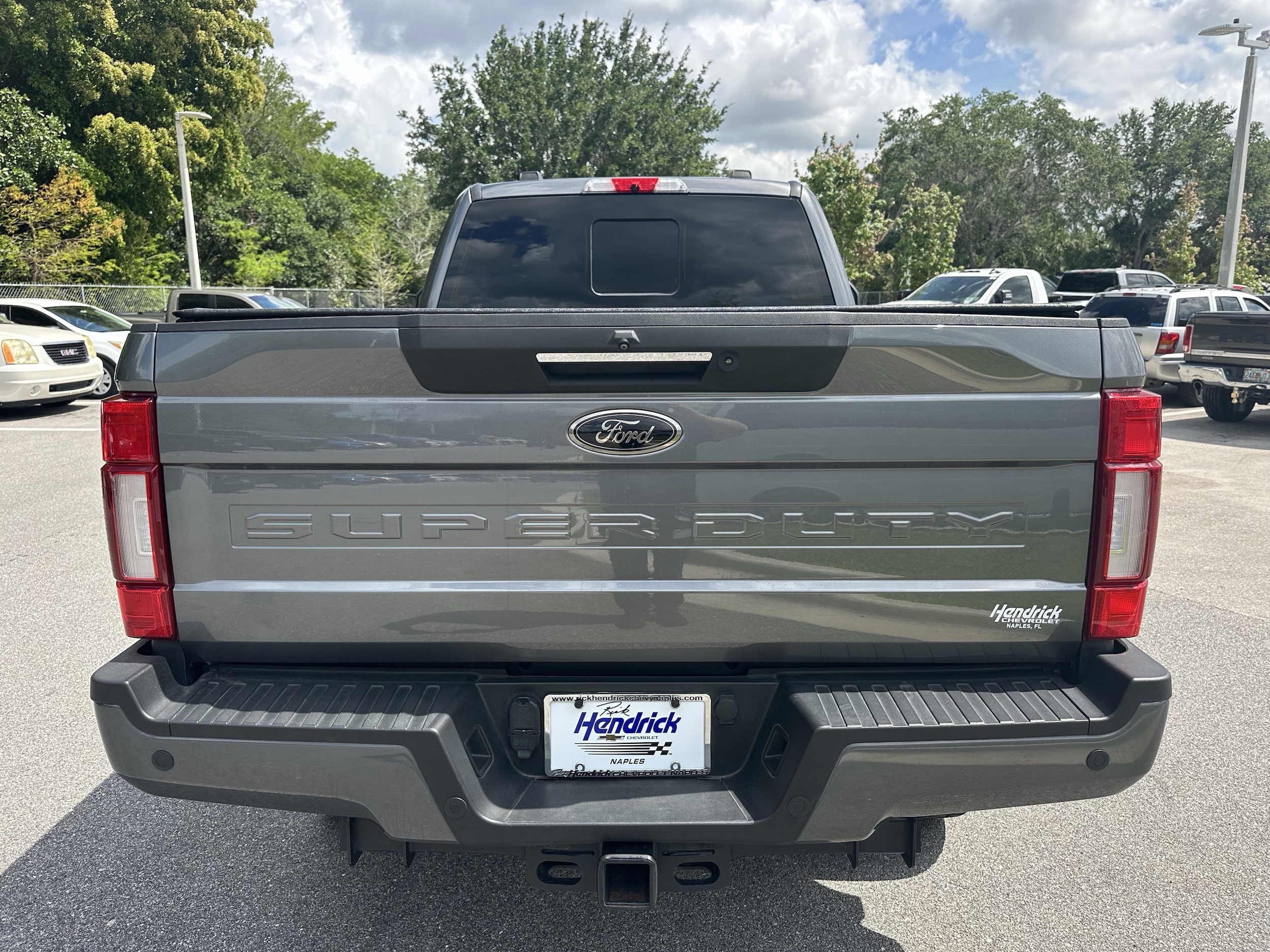 2022 Ford Super Duty F-250 SRW LARIAT photo 5