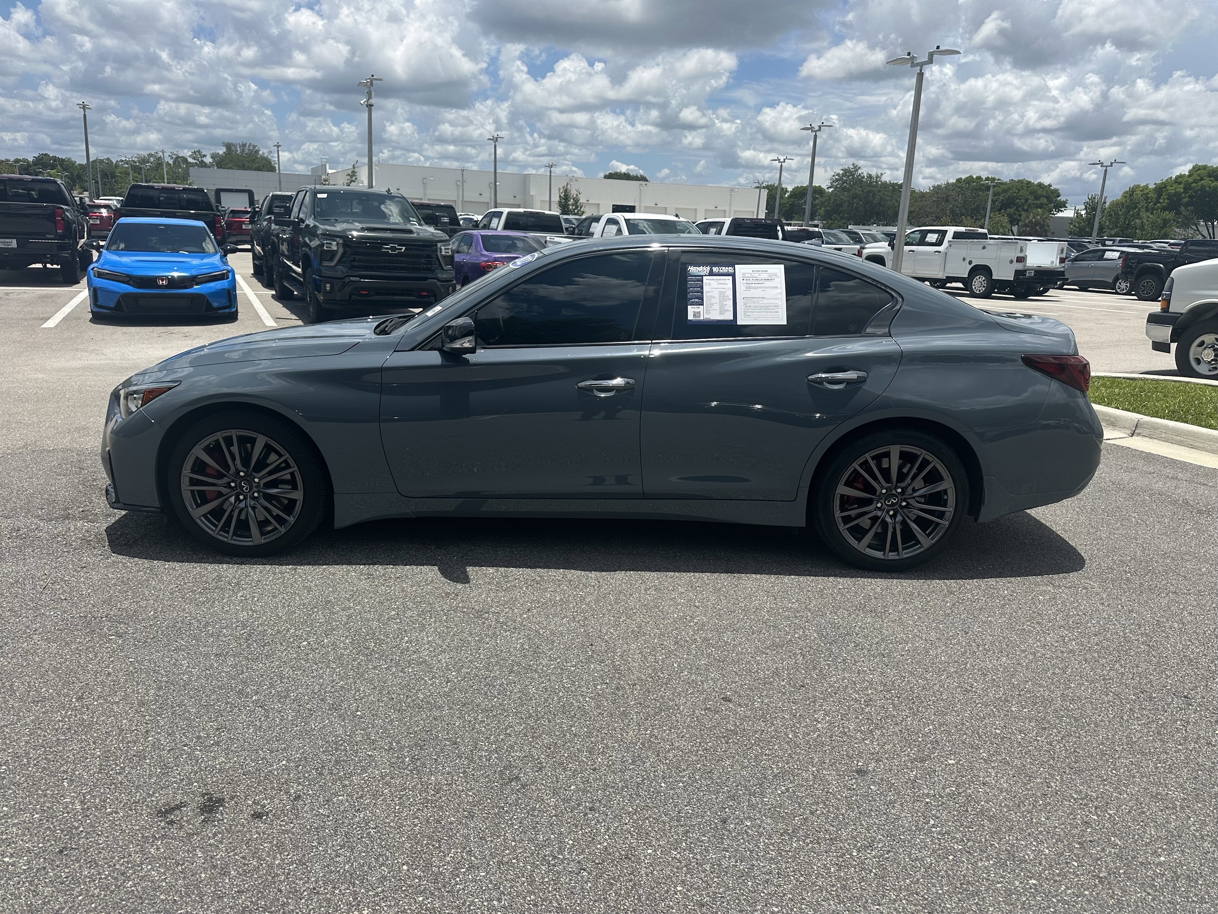 INFINITI Q50 RED SPORT 400