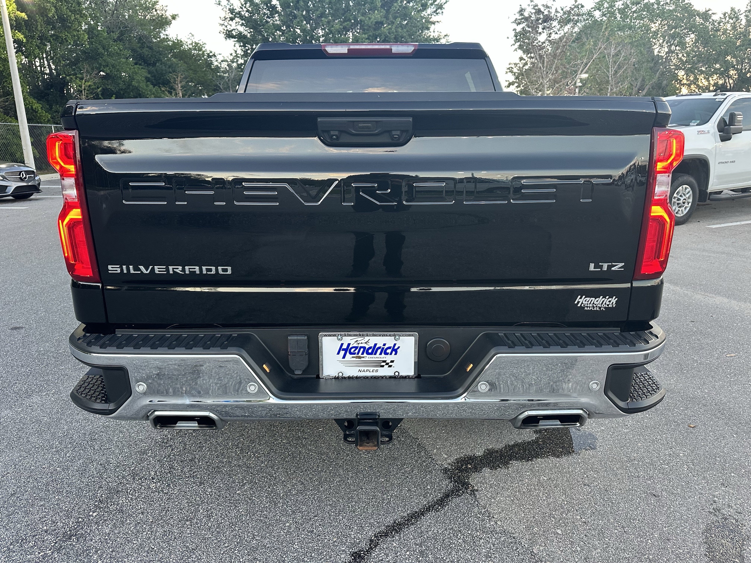 2024 Chevrolet Silverado 1500 LTZ photo 6