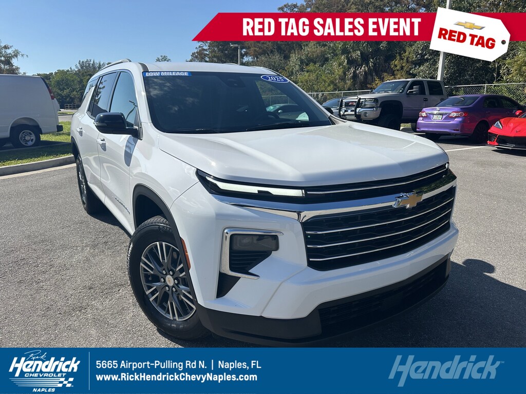Certified 2025 Chevrolet Traverse FWD LT SUV