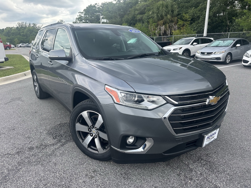 Used 2021 Chevrolet Traverse LT Leather SUV