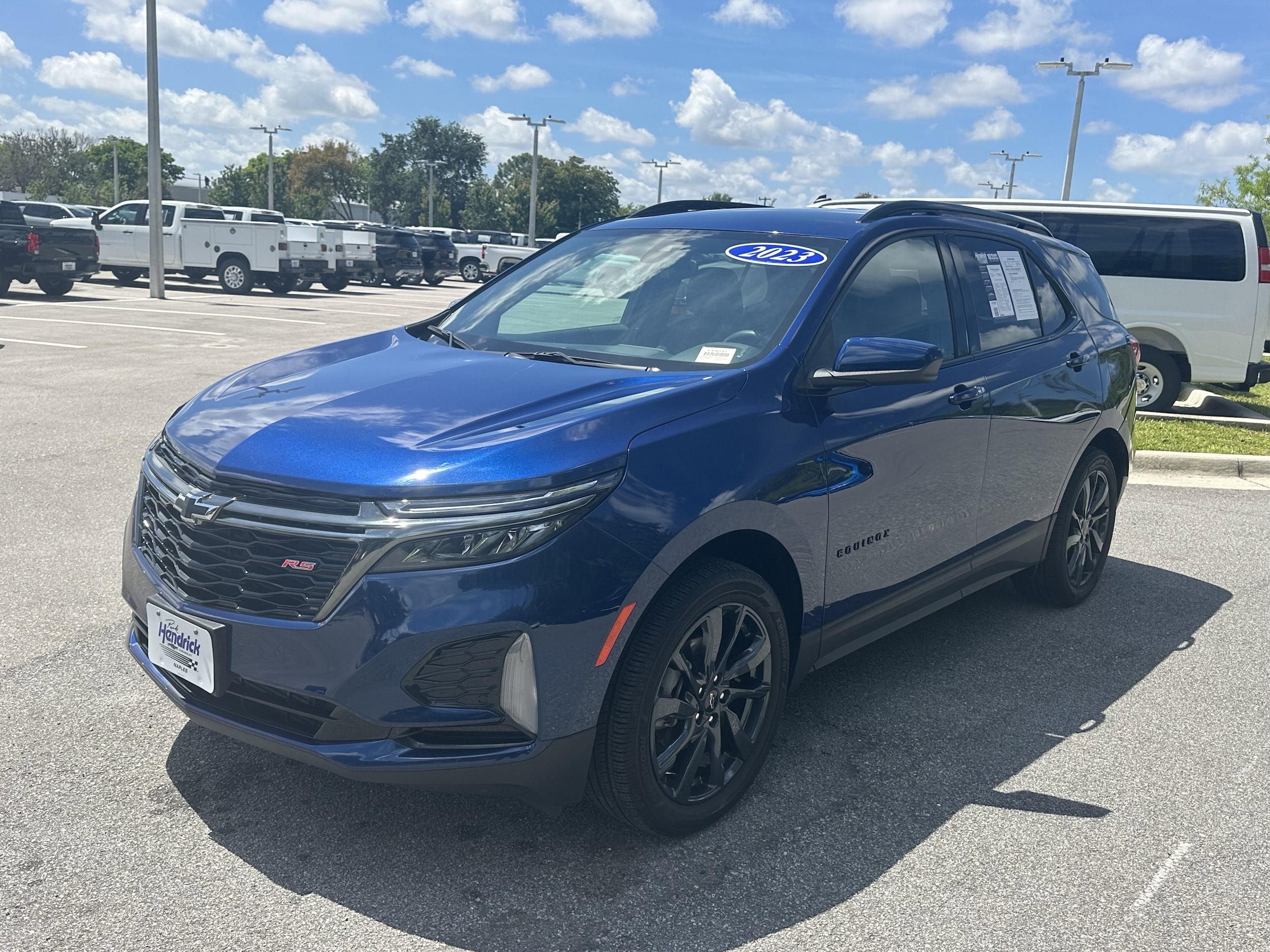 2023 Chevrolet Equinox RS photo 4