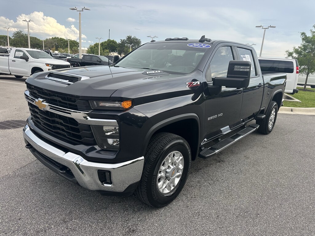 Used 2024 Chevrolet Silverado 2500HD LT Pickup