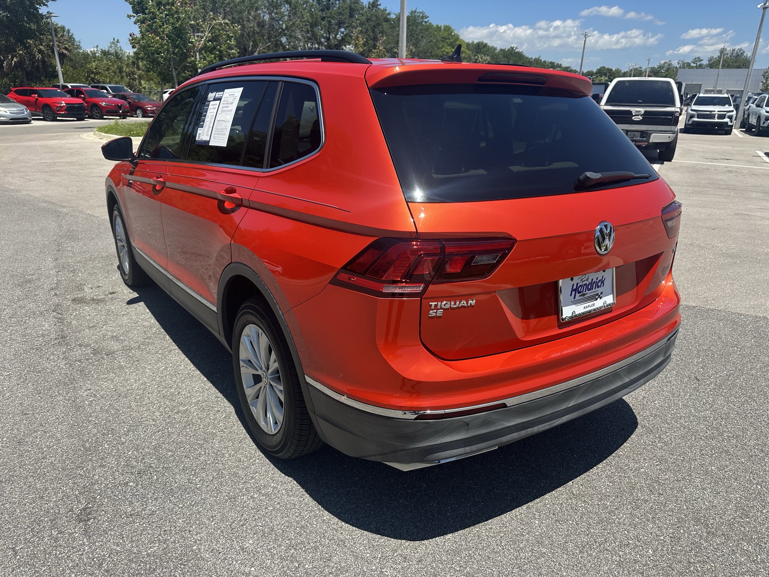 2018 Volkswagen Tiguan SE photo 6