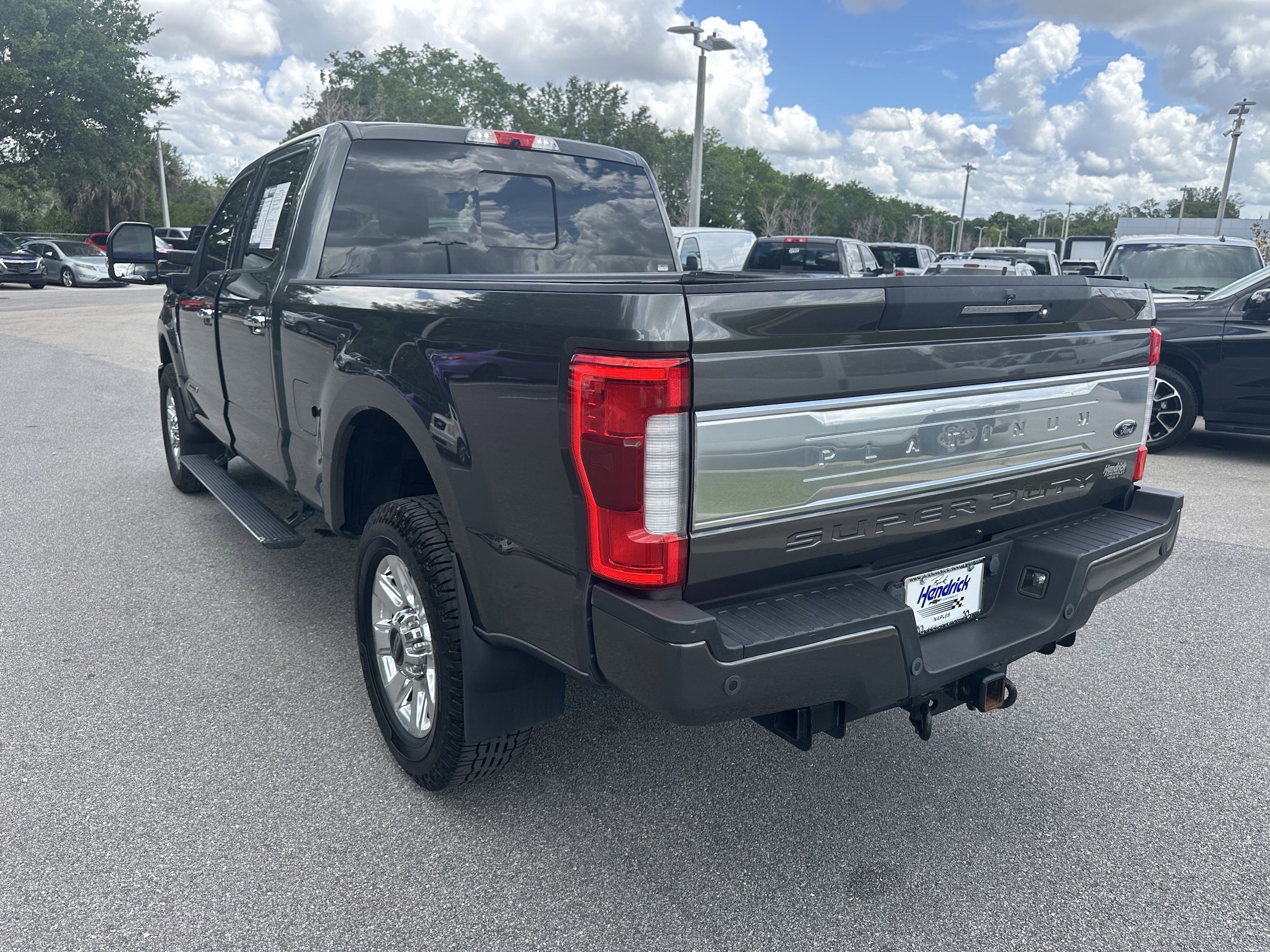 2019 Ford Super Duty F-250 SRW Platinum photo 5